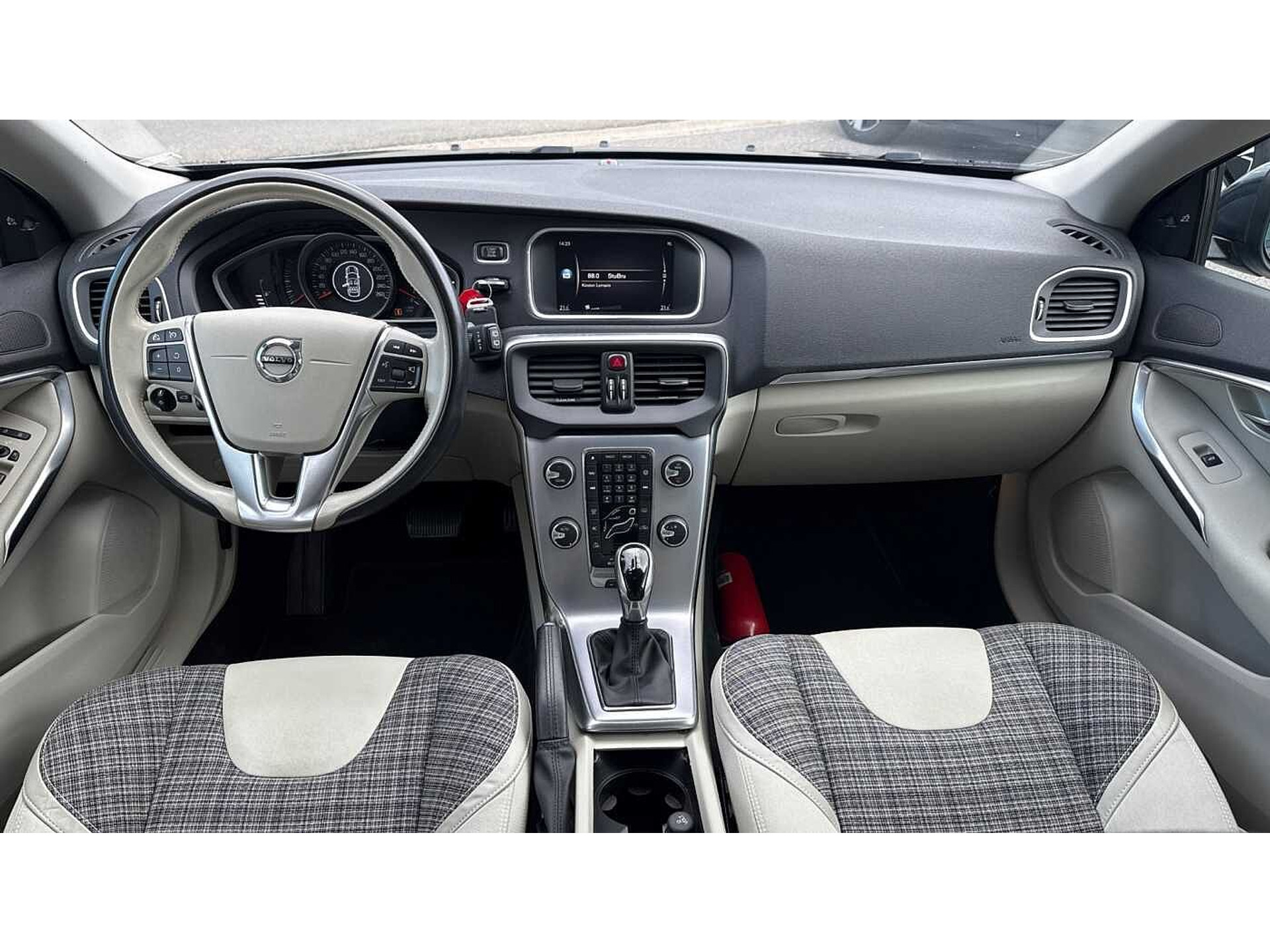 Volvo V40 T2 AUT Momentum 48482040-5.jpg | ACB Woluwe