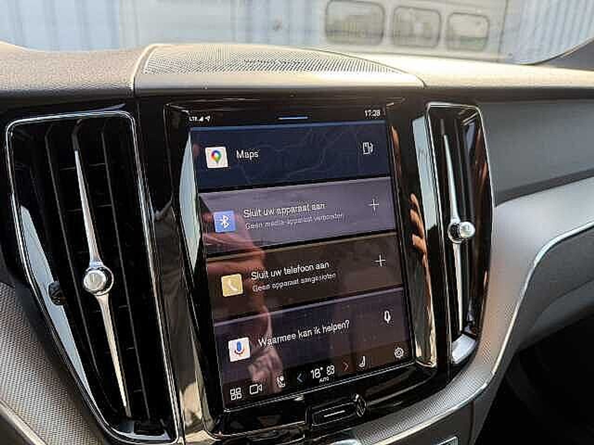 Volvo XC60 B5 AWD Mild-Hybrid Plus Dark - PANODAK - 4x4 + 3 JAAR GARANTIE 48482050-13.jpg | ACB Woluwe