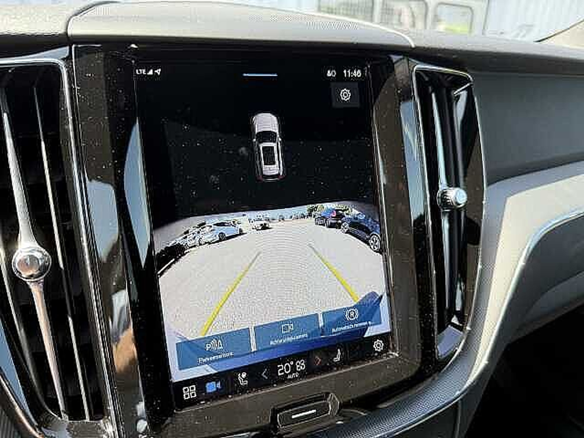 Volvo XC60 B4 Mild-Hybrid Plus Dark + 3 JAAR GARANTIE 48482057-12.jpg | ACB Woluwe