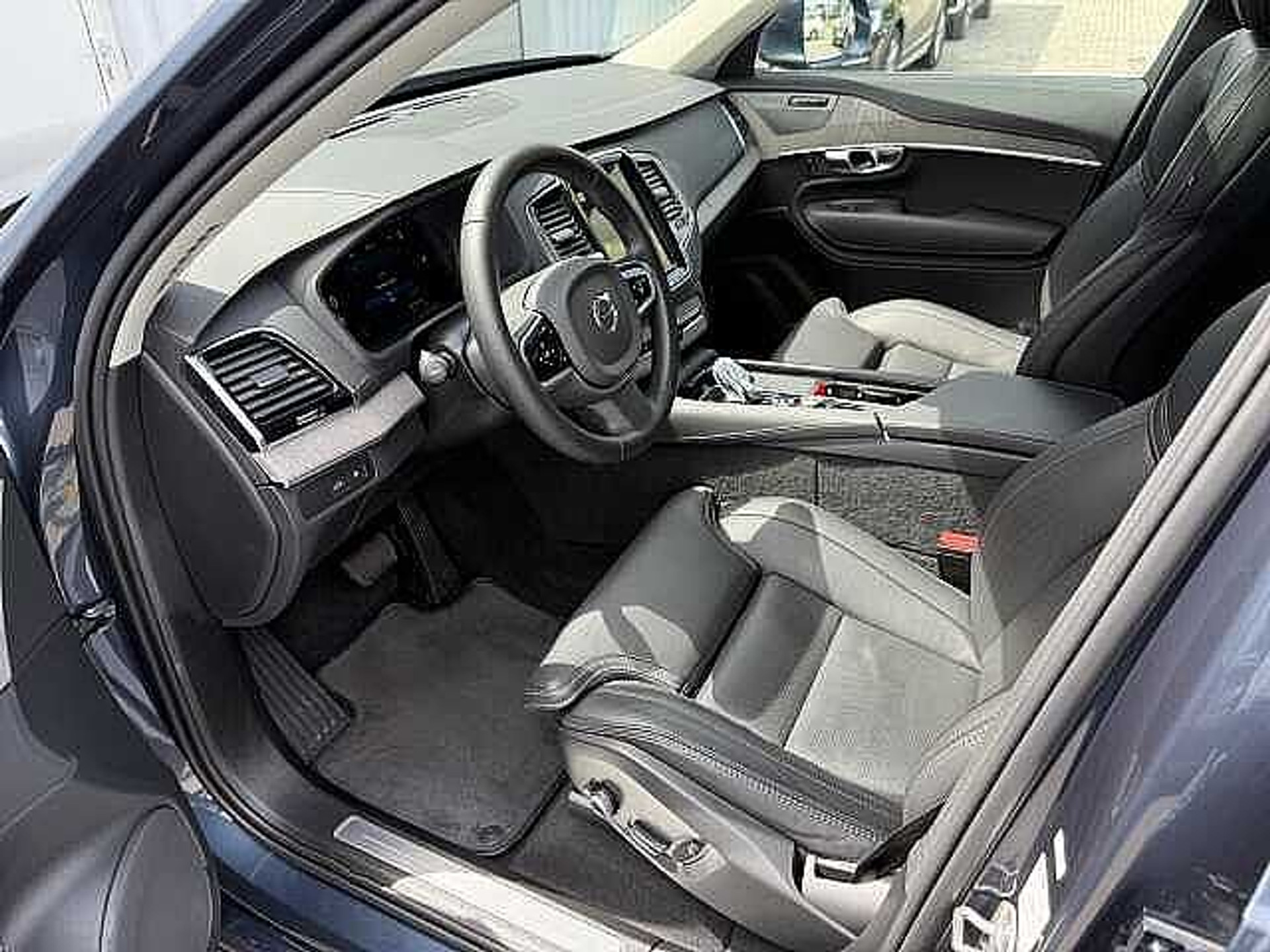 Volvo XC90 T8 AWD Plus Bright Plug in Hybride - Luchtvering + 3 JAAR GARANTIE 48482062-4.jpg | ACB Woluwe