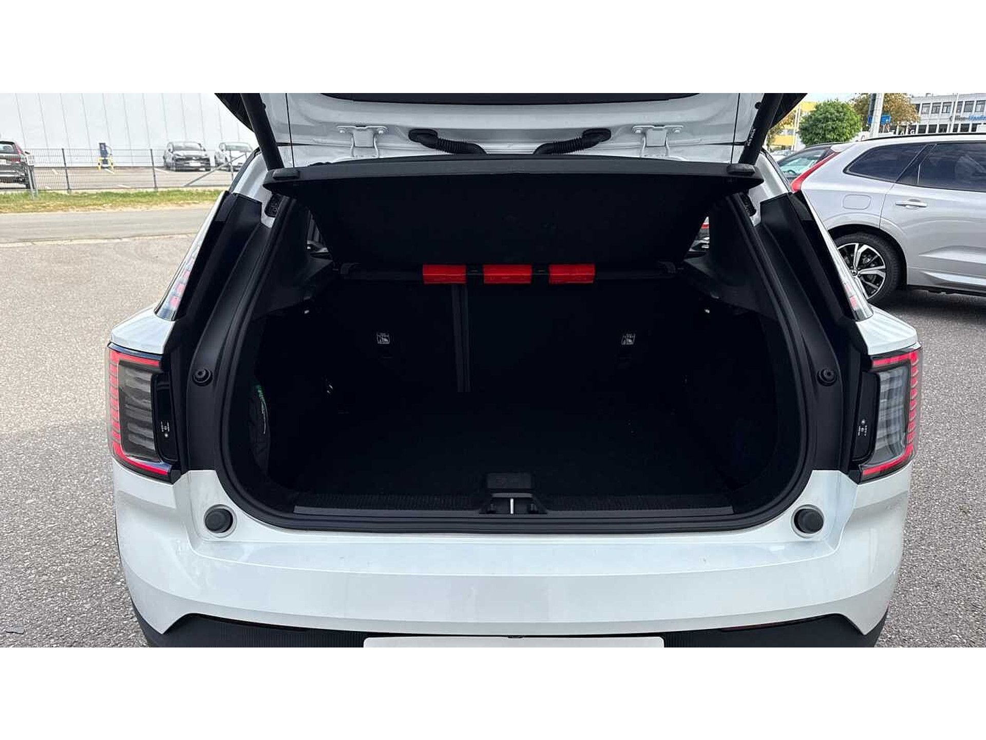 Volvo EX30 Ultra Single Motor Extended Range + 3 JAAR GARANTIE 48482070-16.jpg | ACB Woluwe