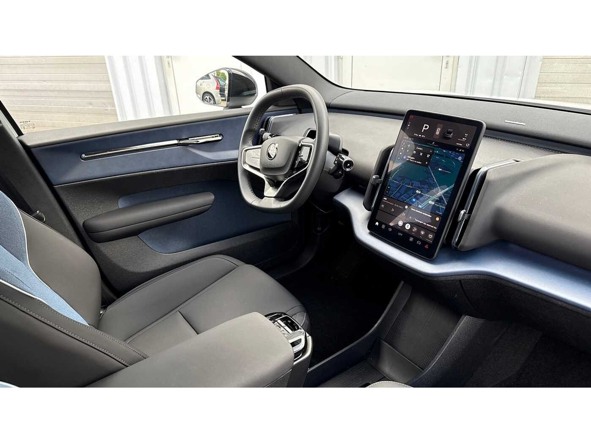 Volvo EX30 Ultra Single Motor Extended Range + 3 JAAR GARANTIE 48482070-5.jpg | ACB Woluwe