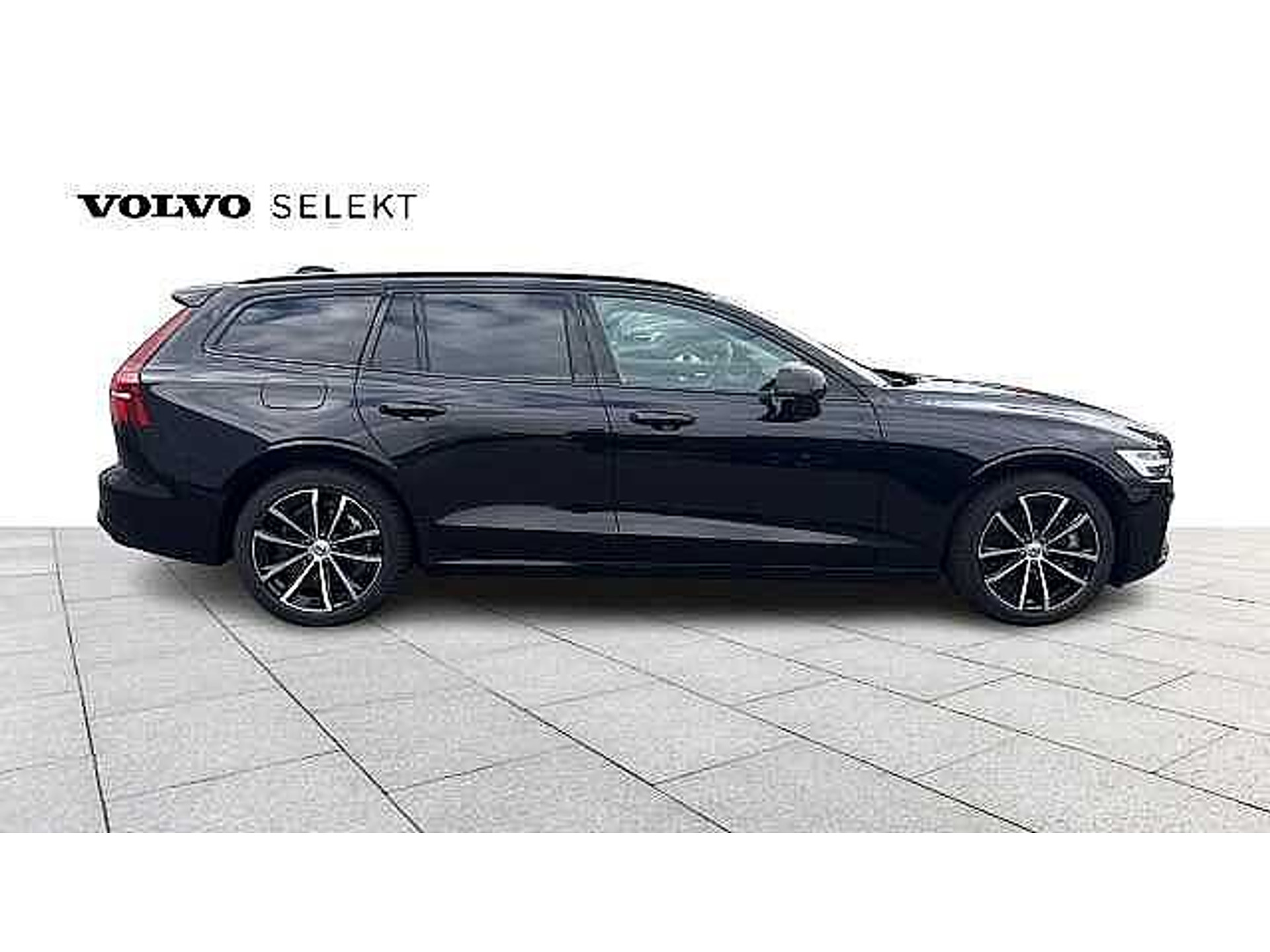 Volvo V60 Ultra Dark, T6 AWD Plug-in hybrid 48482072-4.jpg | ACB Woluwe