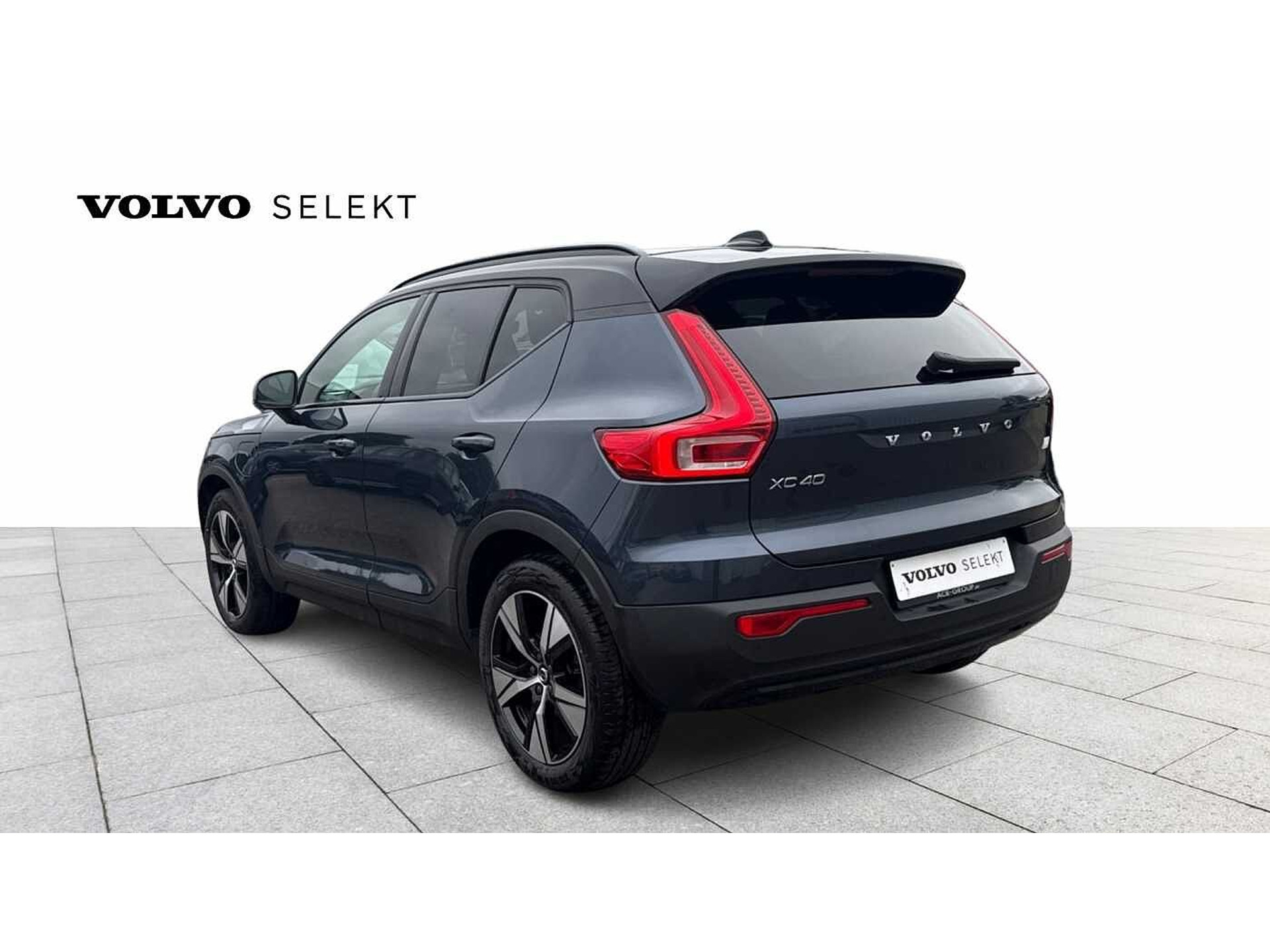 Volvo XC40 T4 R-Design Plug in Hybride + 3 JAAR GARANTIE 48482077-1.jpg | ACB Woluwe