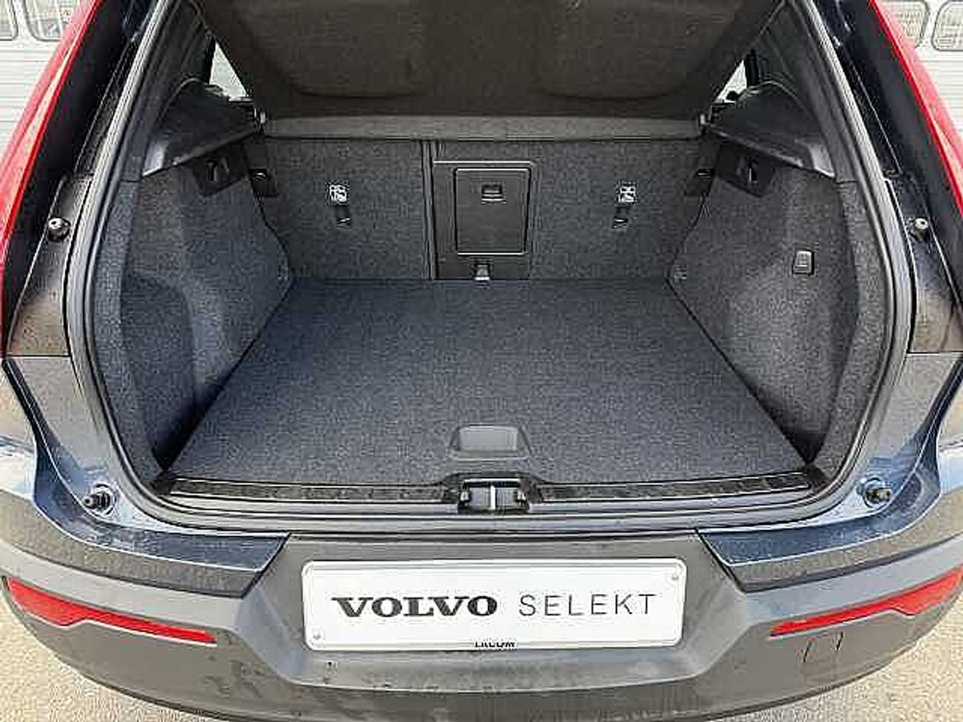 Volvo XC40 T4 R-Design Plug in Hybride + 3 JAAR GARANTIE 48482077-25.jpg | ACB Woluwe