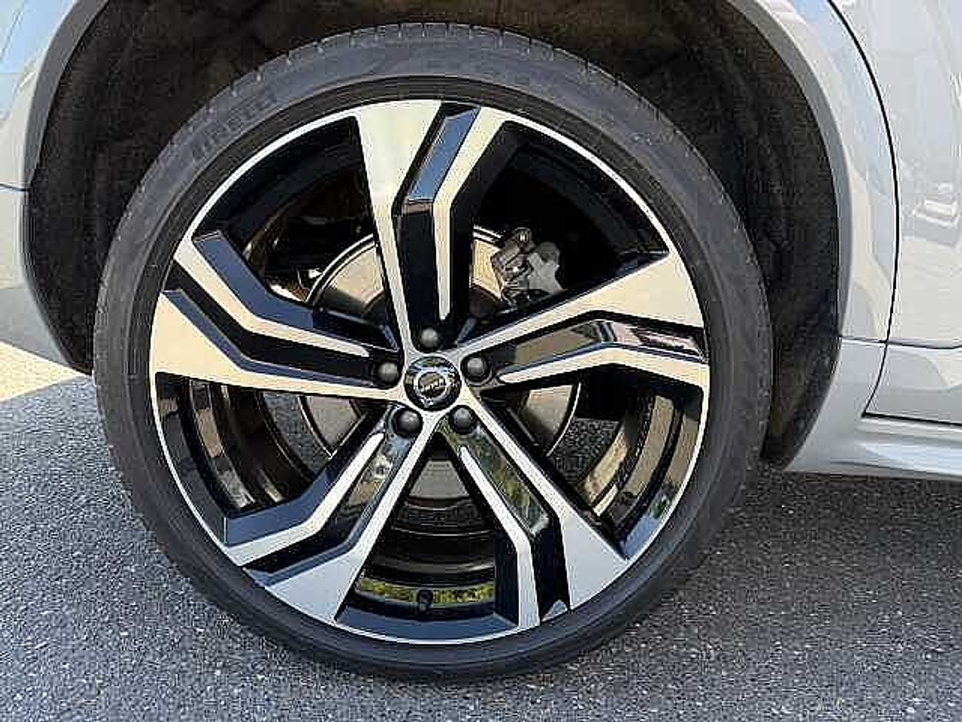 Volvo XC90 T8 AWD Plus Dark Plug-in hybrid - PANODAK - Luchtvering + 3 JAAR GARANTIE 48482092-28.jpg | ACB Woluwe