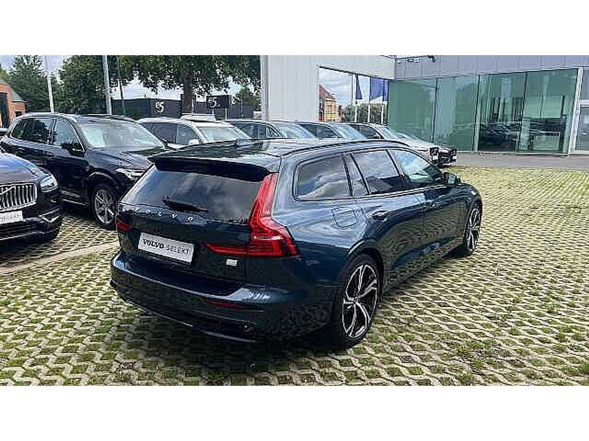 Volvo V60 T6 Plug in hybride, Ultimate Dark 48482118-6.jpg | ACB Woluwe