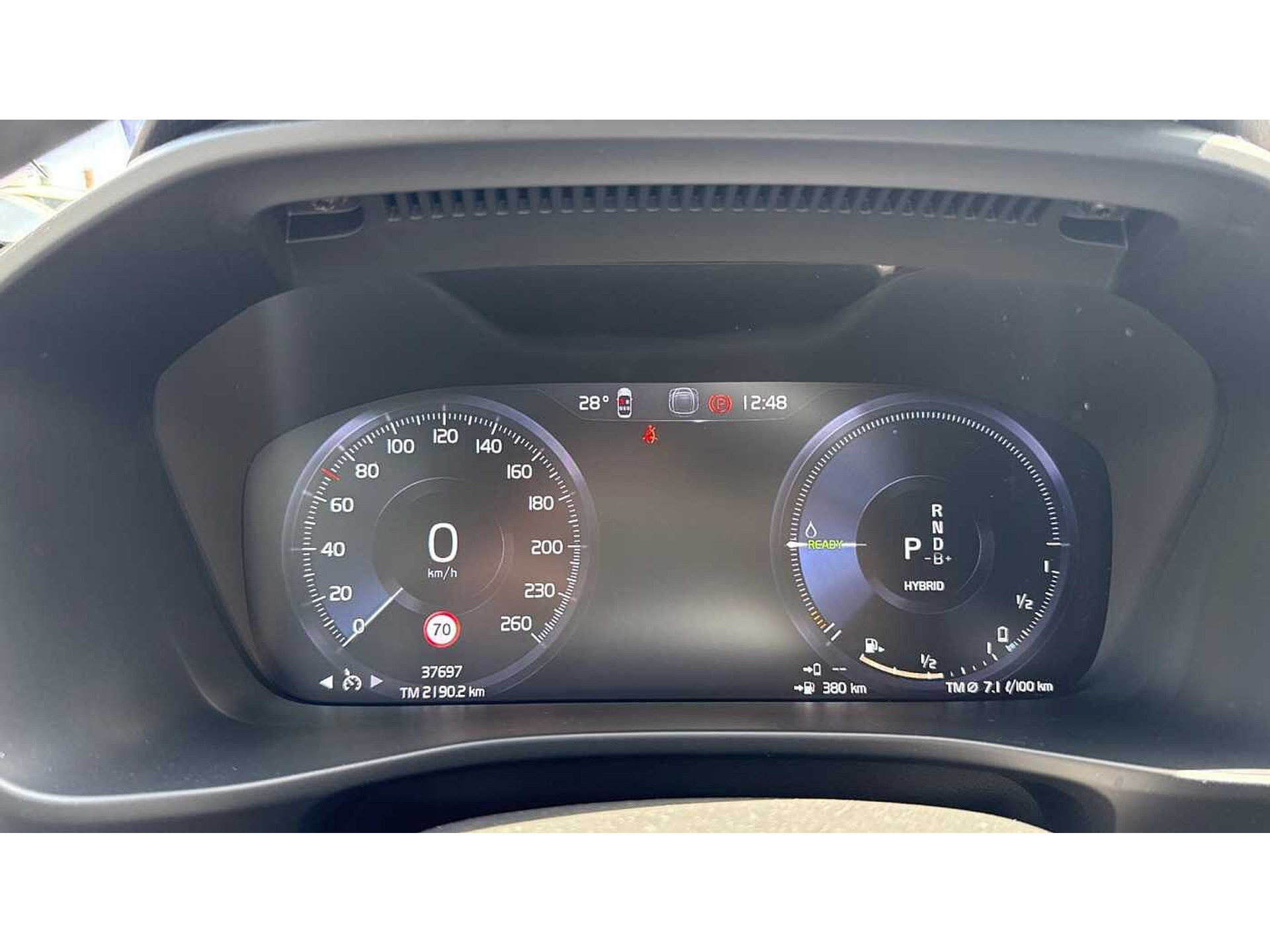 Volvo XC40 Recharge Plus Bright, T4 plug-in hybrid, 48482122-12.jpg | ACB Woluwe