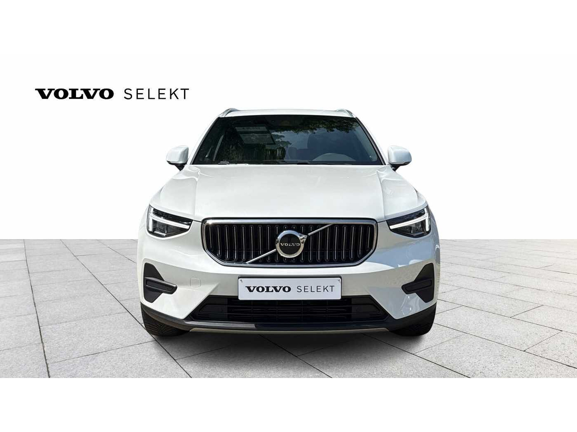 Volvo XC40 Recharge Plus Bright, T4 plug-in hybrid, 48482122-2.jpg | ACB Woluwe