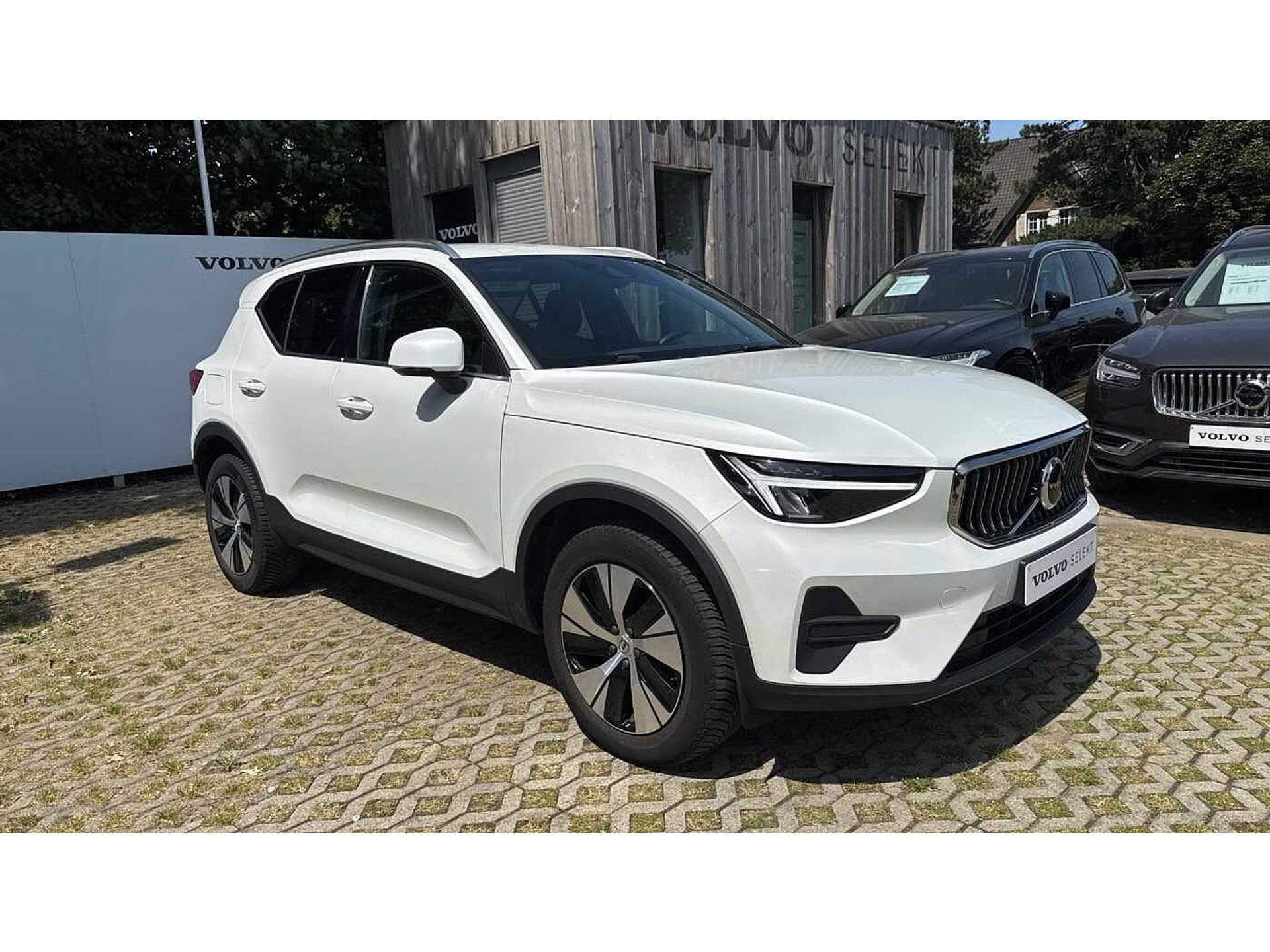 Volvo XC40 Recharge Plus Bright, T4 plug-in hybrid, 48482122-5.jpg | ACB Woluwe