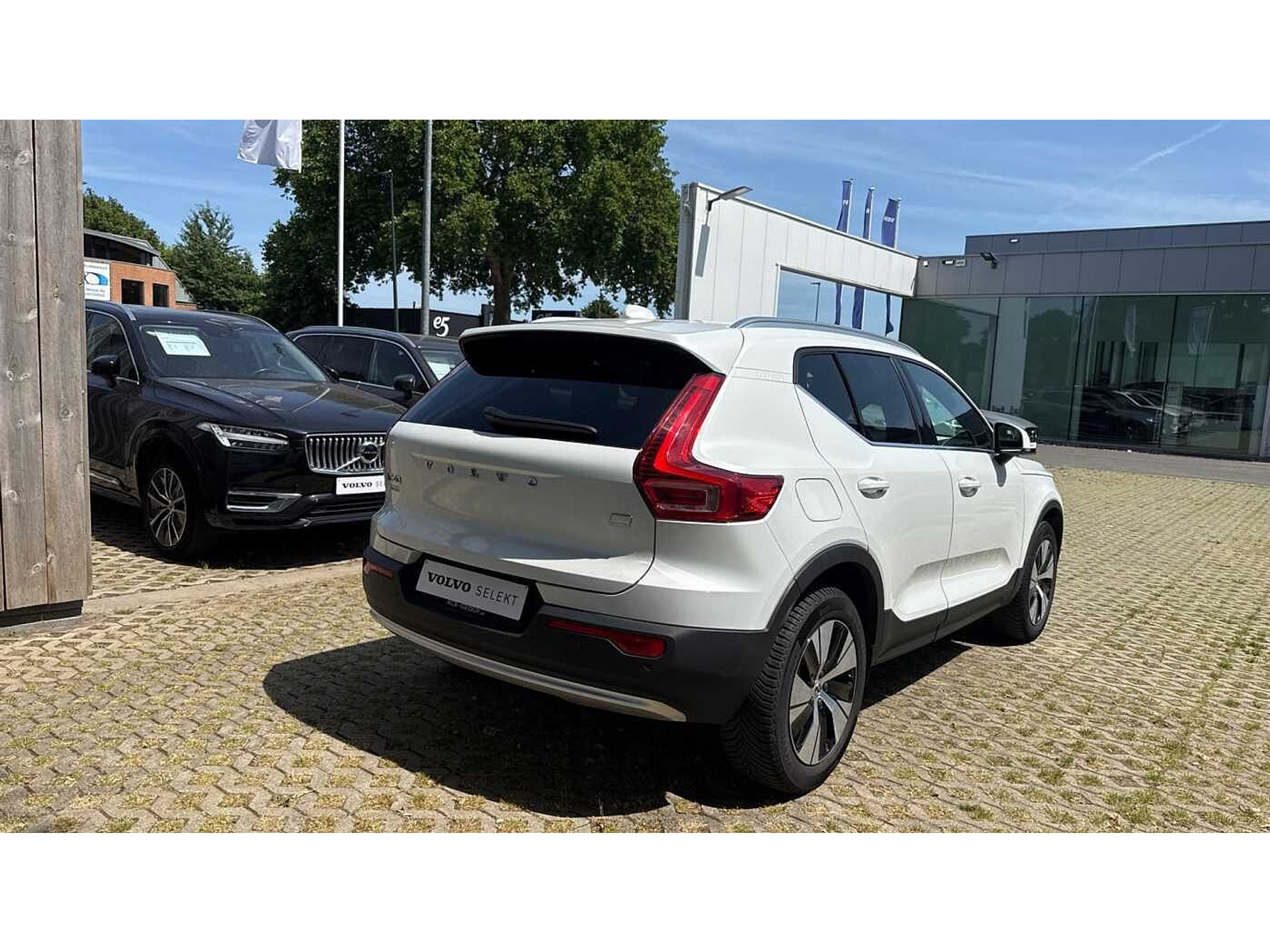 Volvo XC40 Recharge Plus Bright, T4 plug-in hybrid, 48482122-6.jpg | ACB Woluwe