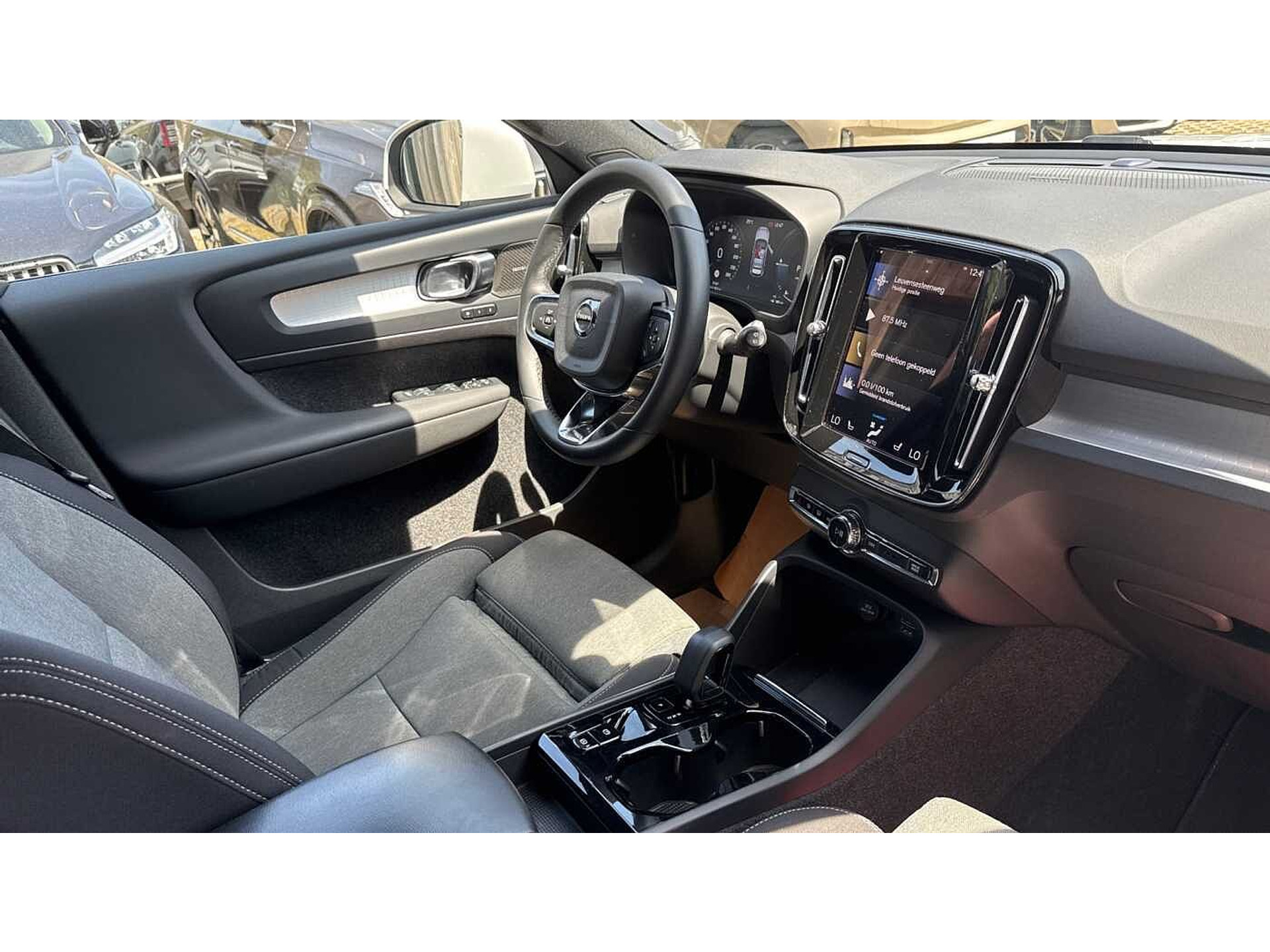 Volvo XC40 Recharge Plus Bright, T4 plug-in hybrid, 48482122-7.jpg | ACB Woluwe