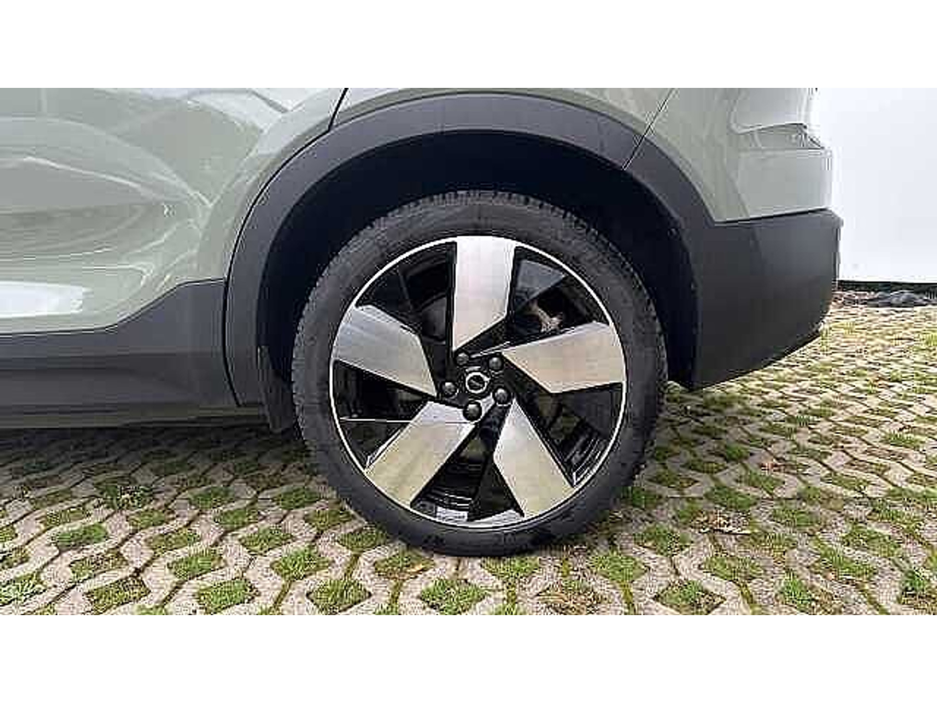 Volvo C40 P6 Ultimate Extended Range 48482123-14.jpg | ACB Woluwe