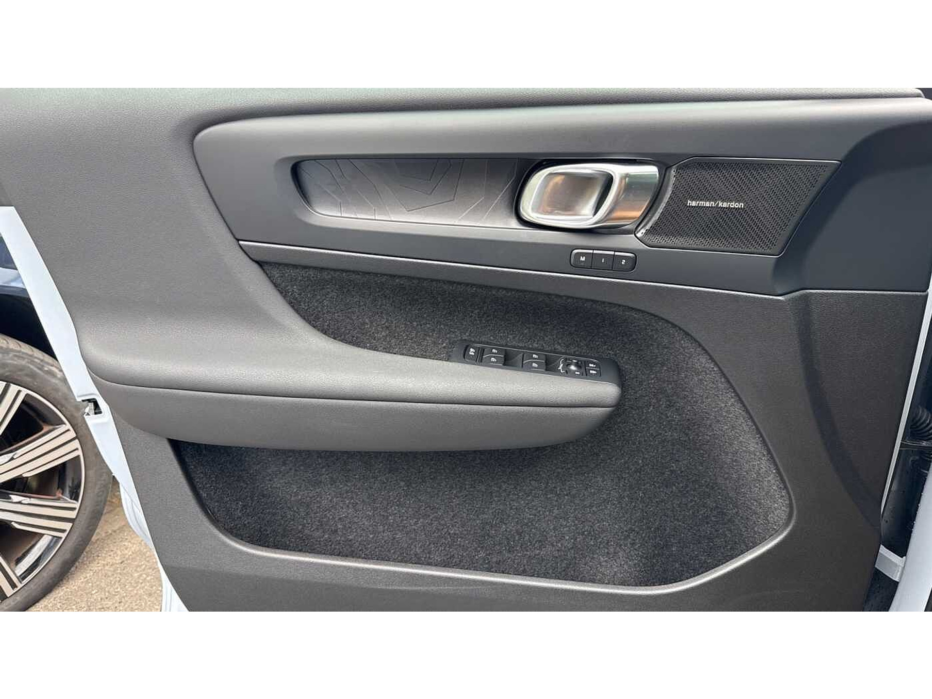 Volvo XC40 Recharge Ultimate, Single Motor Extended Range 48482124-18.jpg | ACB Woluwe