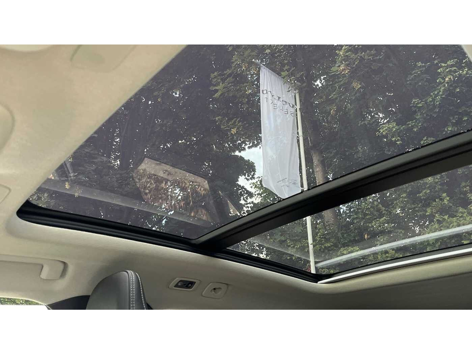 Volvo XC40 Plus Dark, T2 Geartronic 48482127-16.jpg | ACB Woluwe