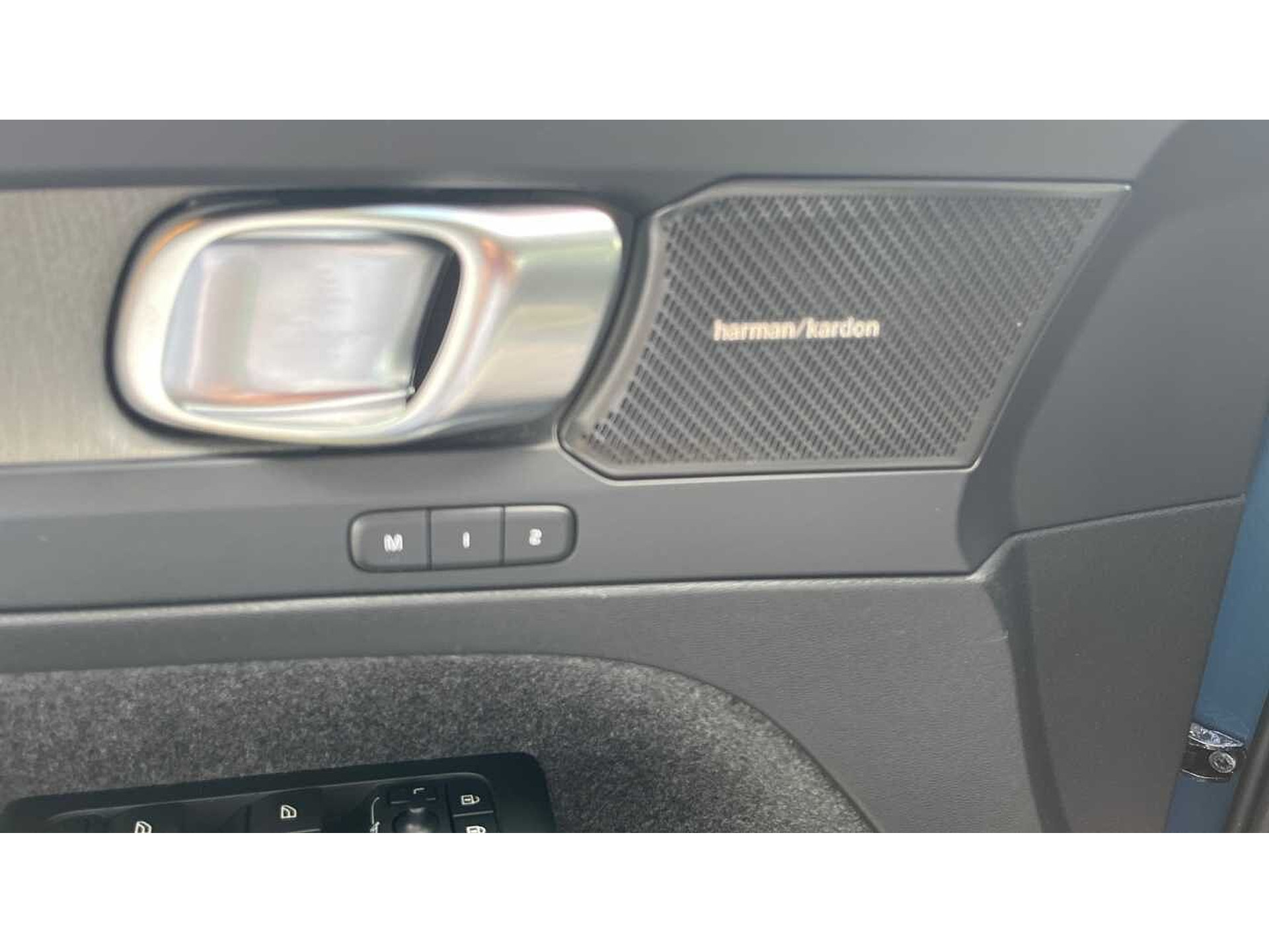 Volvo XC40 Plus Dark, T2 Geartronic 48482127-20.jpg | ACB Woluwe