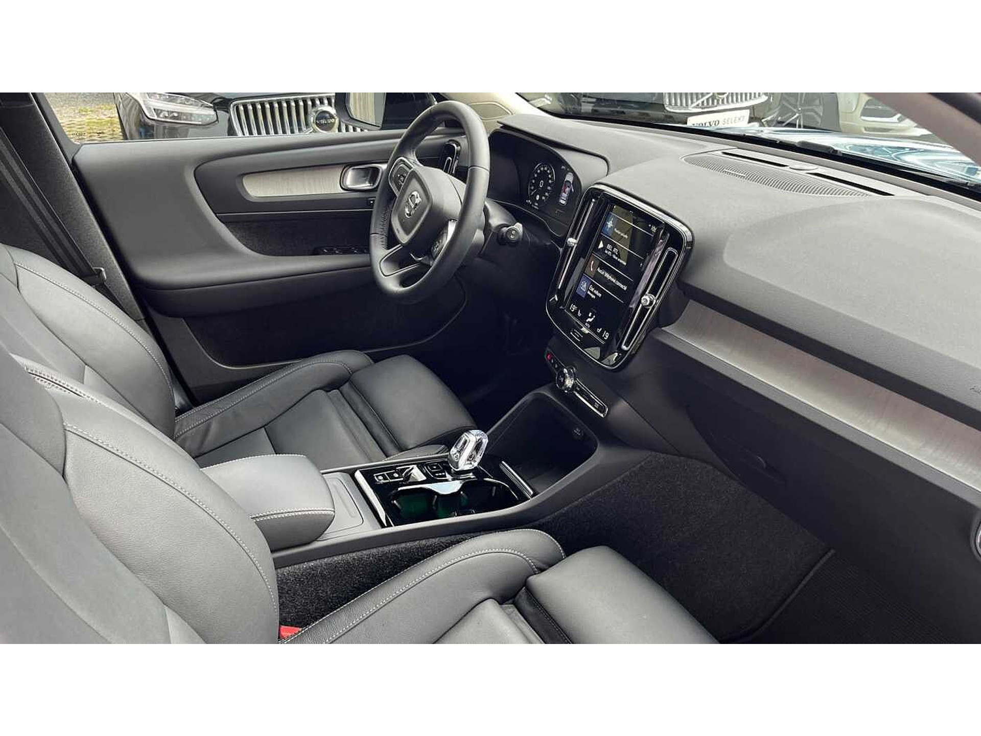 Volvo XC40 Plus Dark, T2 Geartronic 48482127-7.jpg | ACB Woluwe