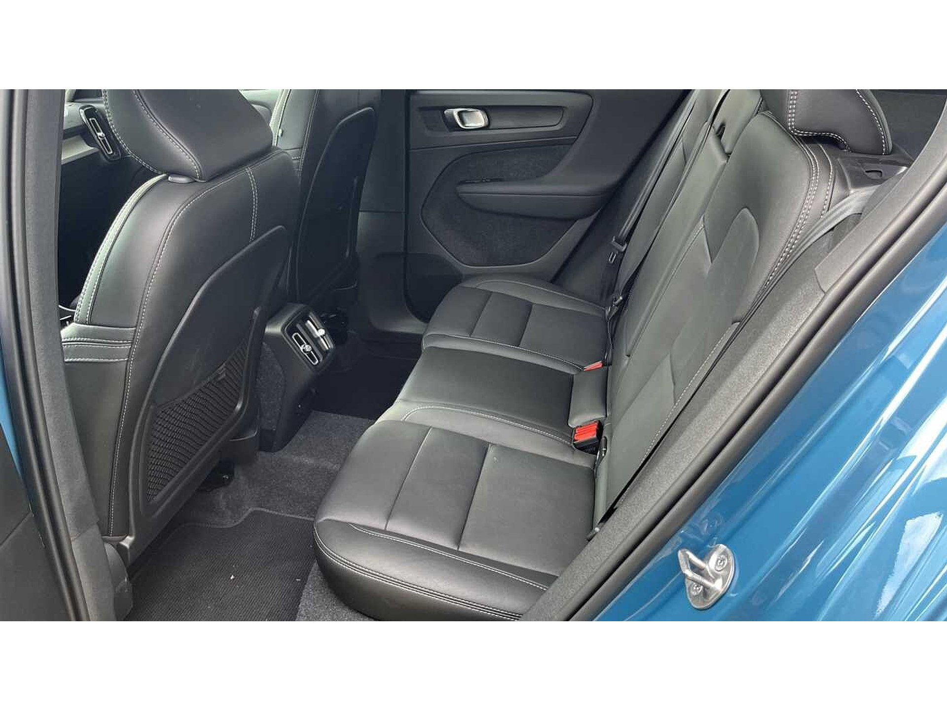 Volvo XC40 Plus Dark, T2 Geartronic 48482127-9.jpg | ACB Woluwe