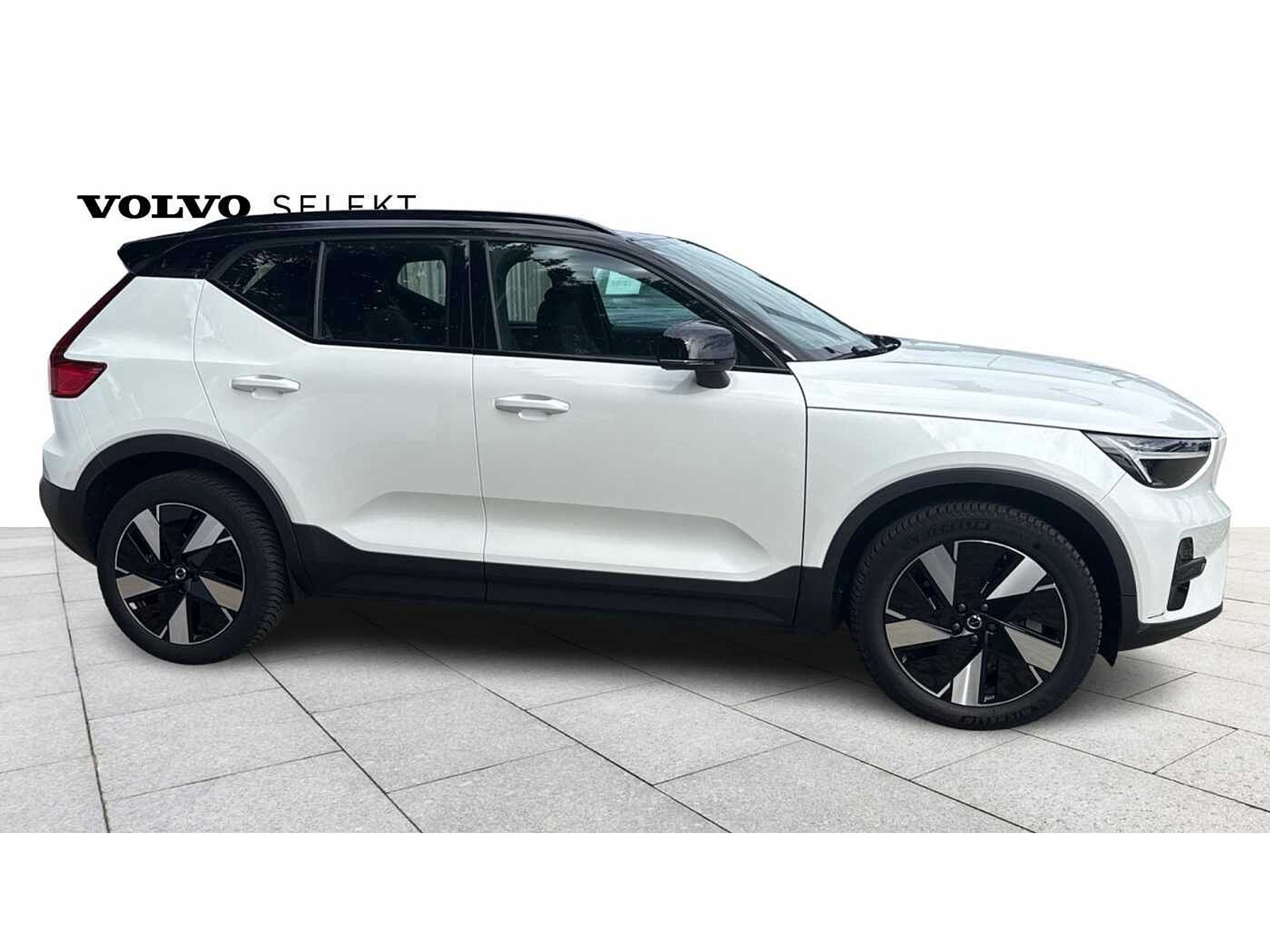 Volvo XC40 Recharge Core, Single Motor Extended Range, Elektrisch 48482130-4.jpg | ACB Woluwe