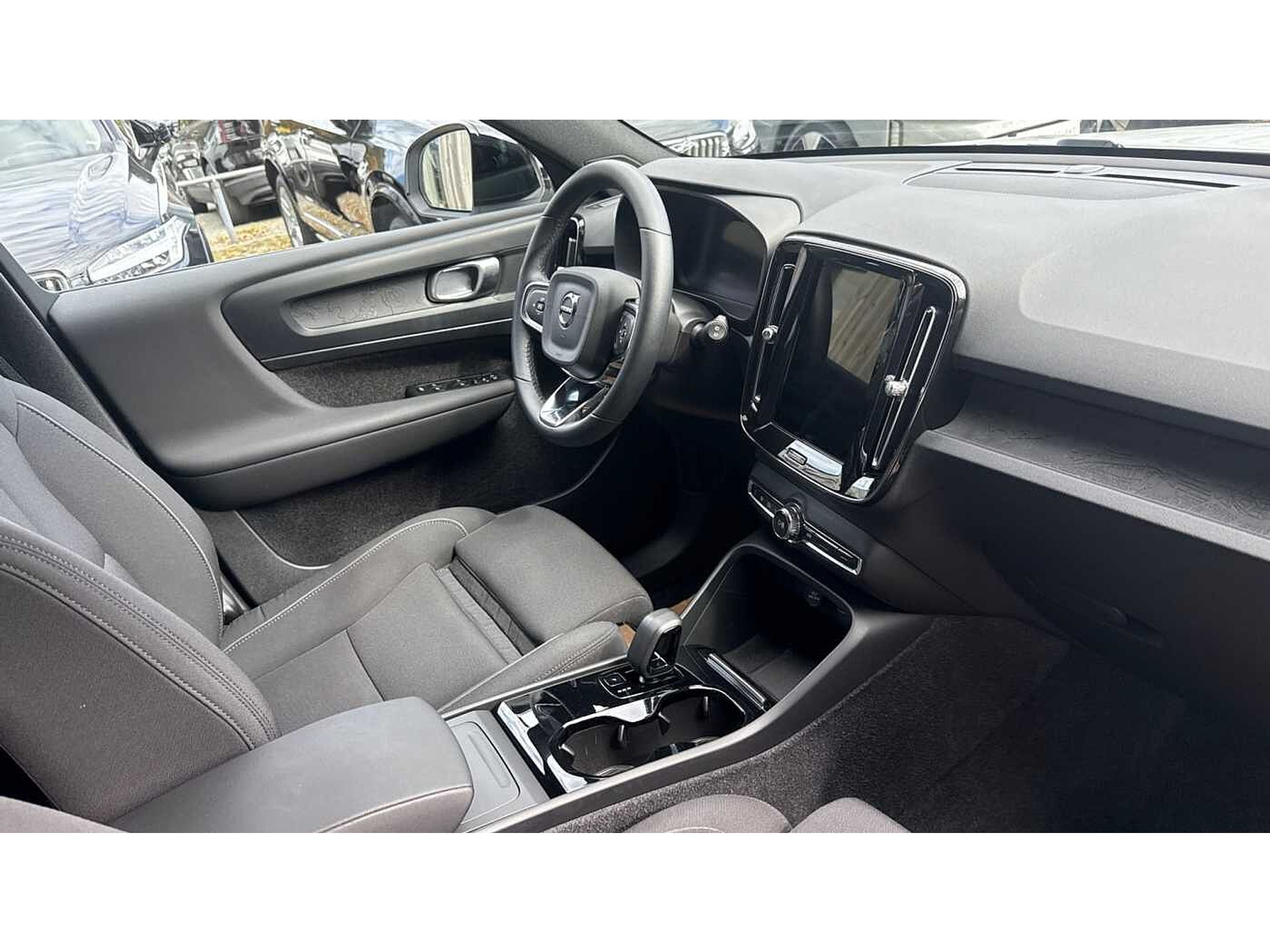 Volvo XC40 Recharge Core, Single Motor Extended Range, Elektrisch 48482130-7.jpg | ACB Woluwe