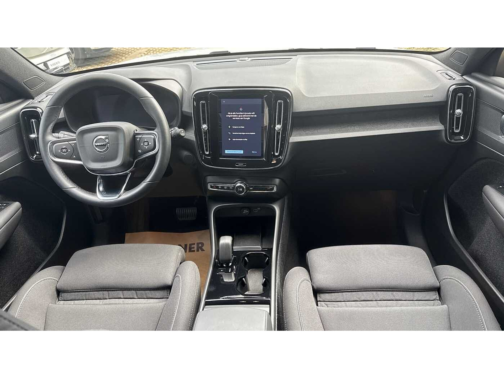 Volvo XC40 Recharge Core, Single Motor Extended Range, Elektrisch 48482130-8.jpg | ACB Woluwe