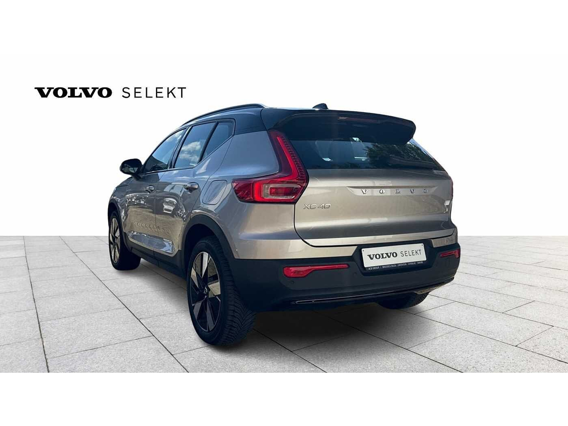 Volvo XC40 Recharge Core, P6 Single Motor Extended Range, Elektrisch 48482131-1.jpg | ACB Woluwe