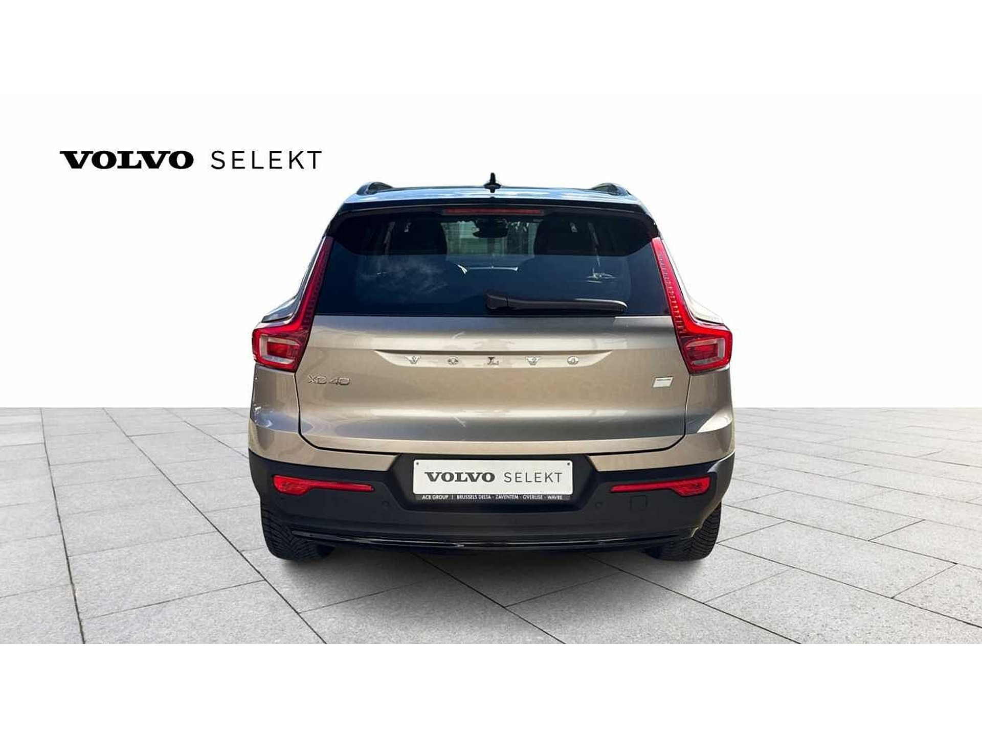 Volvo XC40 Recharge Core, P6 Single Motor Extended Range, Elektrisch 48482131-3.jpg | ACB Woluwe