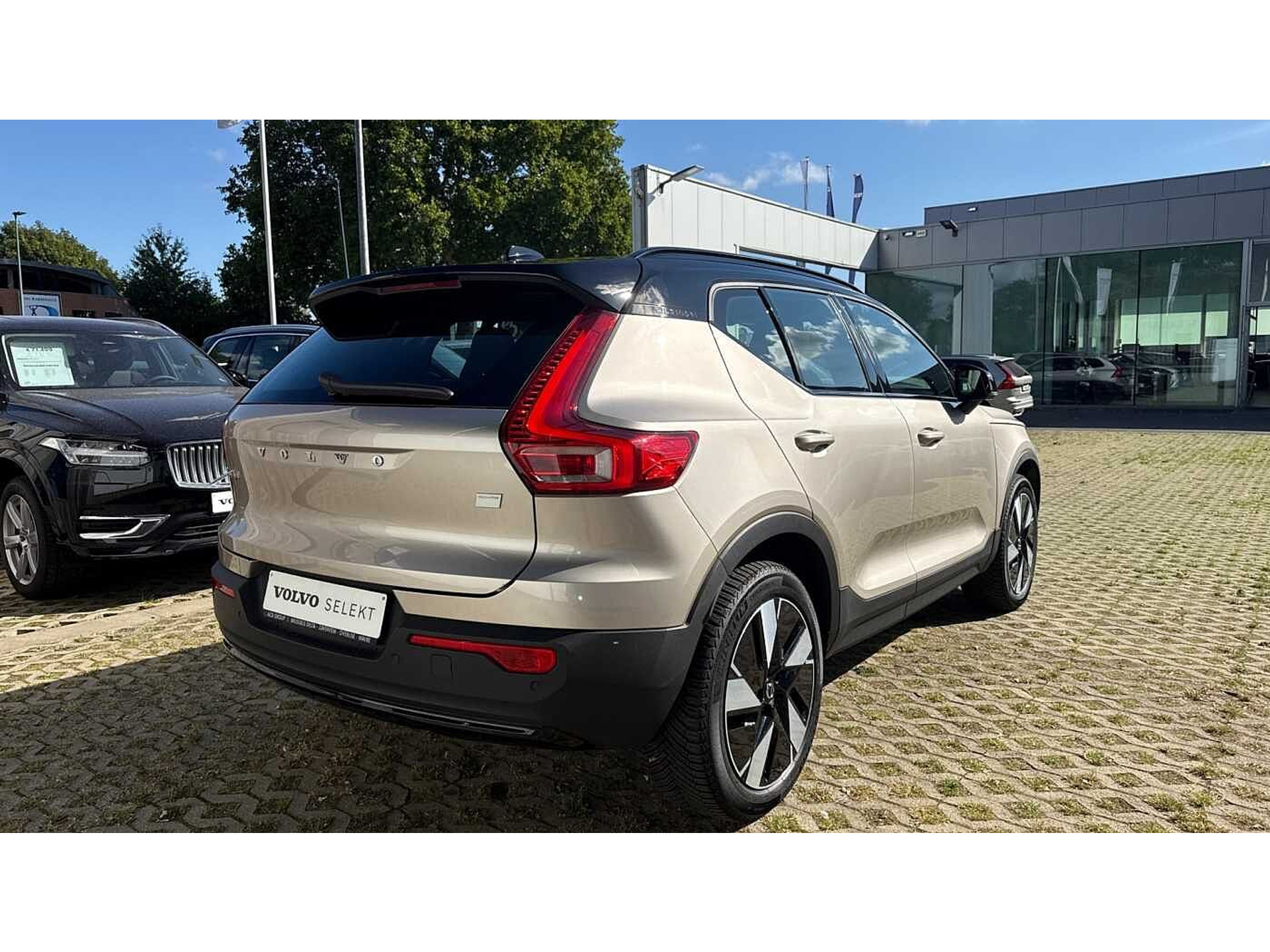 Volvo XC40 Recharge Core, P6 Single Motor Extended Range, Elektrisch 48482131-6.jpg | ACB Woluwe