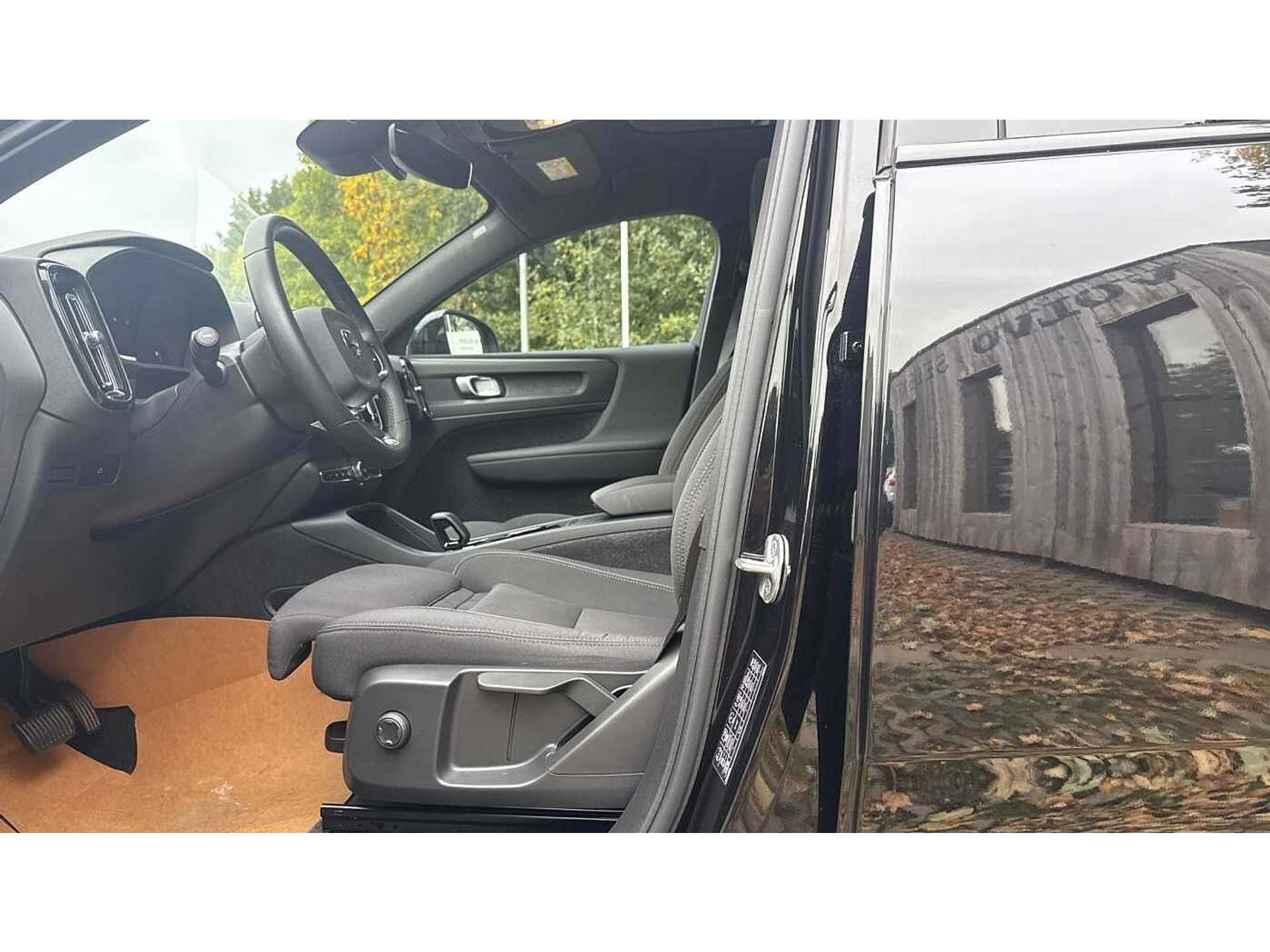 Volvo C40 Recharge Core, Single Motor Extended Range, Elektrisch 48482132-20.jpg | ACB Woluwe