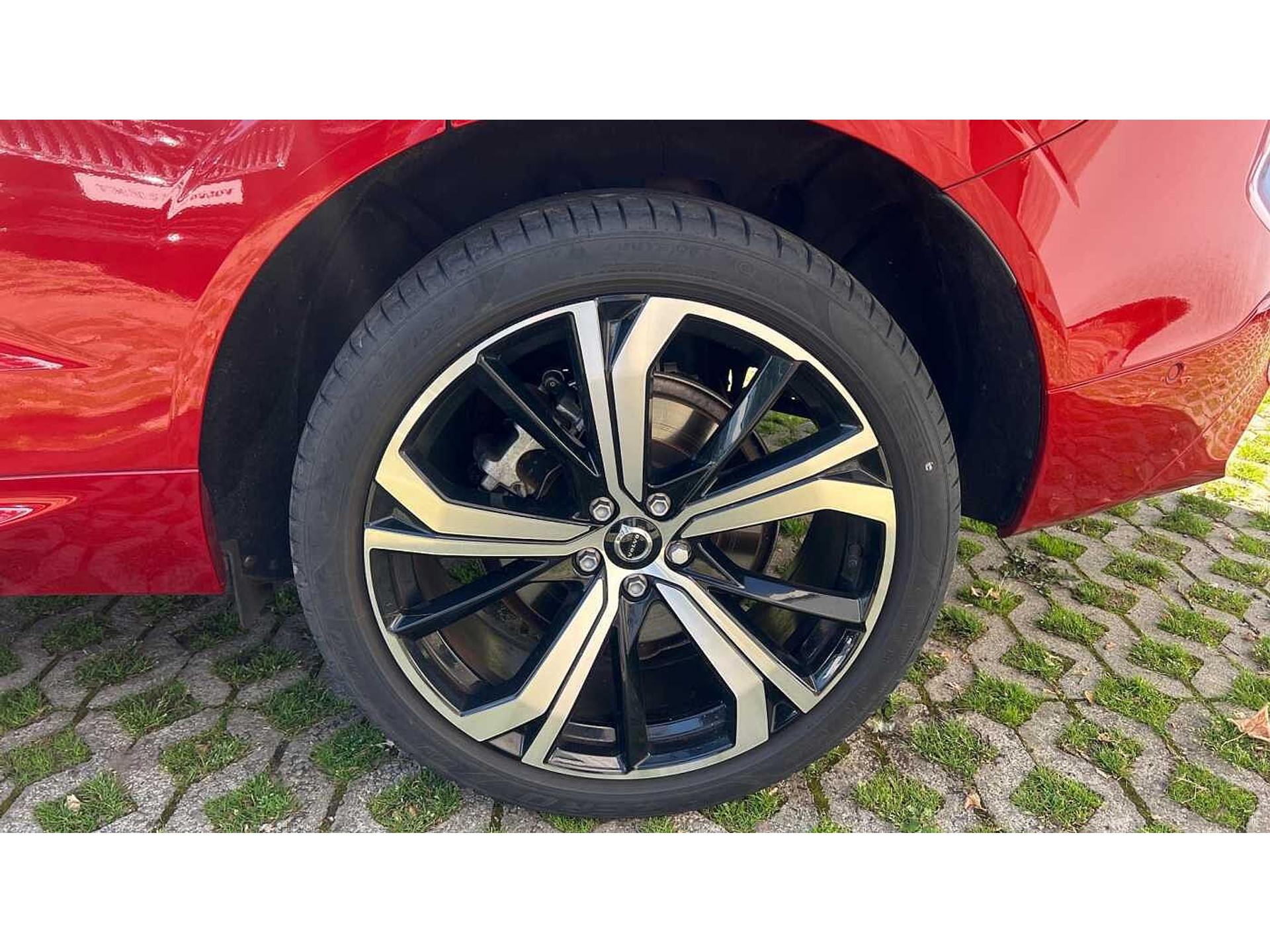 Volvo XC60 B4 Mild Hybrid, Plus Dark 48482134-14.jpg | ACB Woluwe