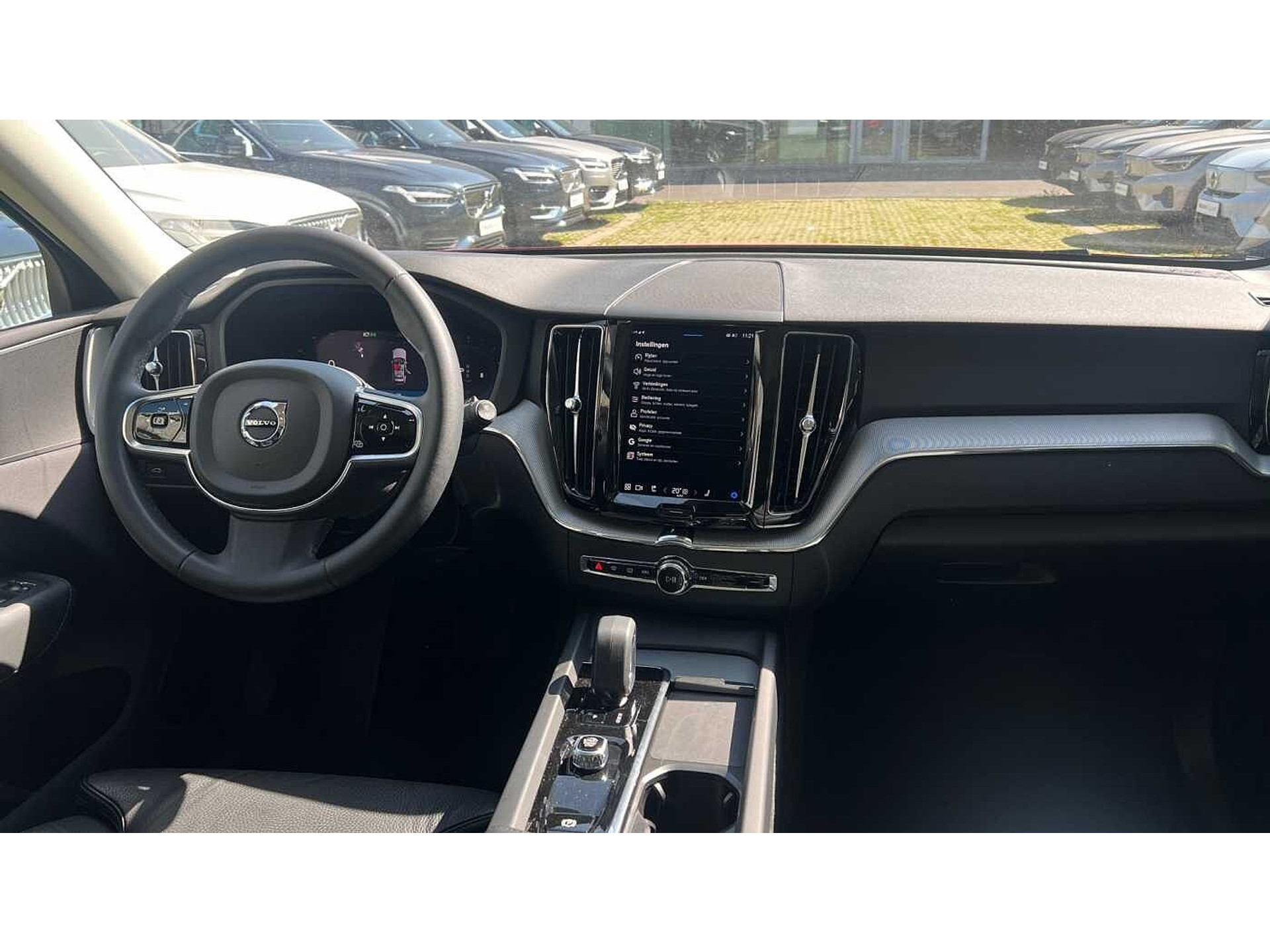 Volvo XC60 B4 Mild Hybrid, Plus Dark 48482134-8.jpg | ACB Woluwe