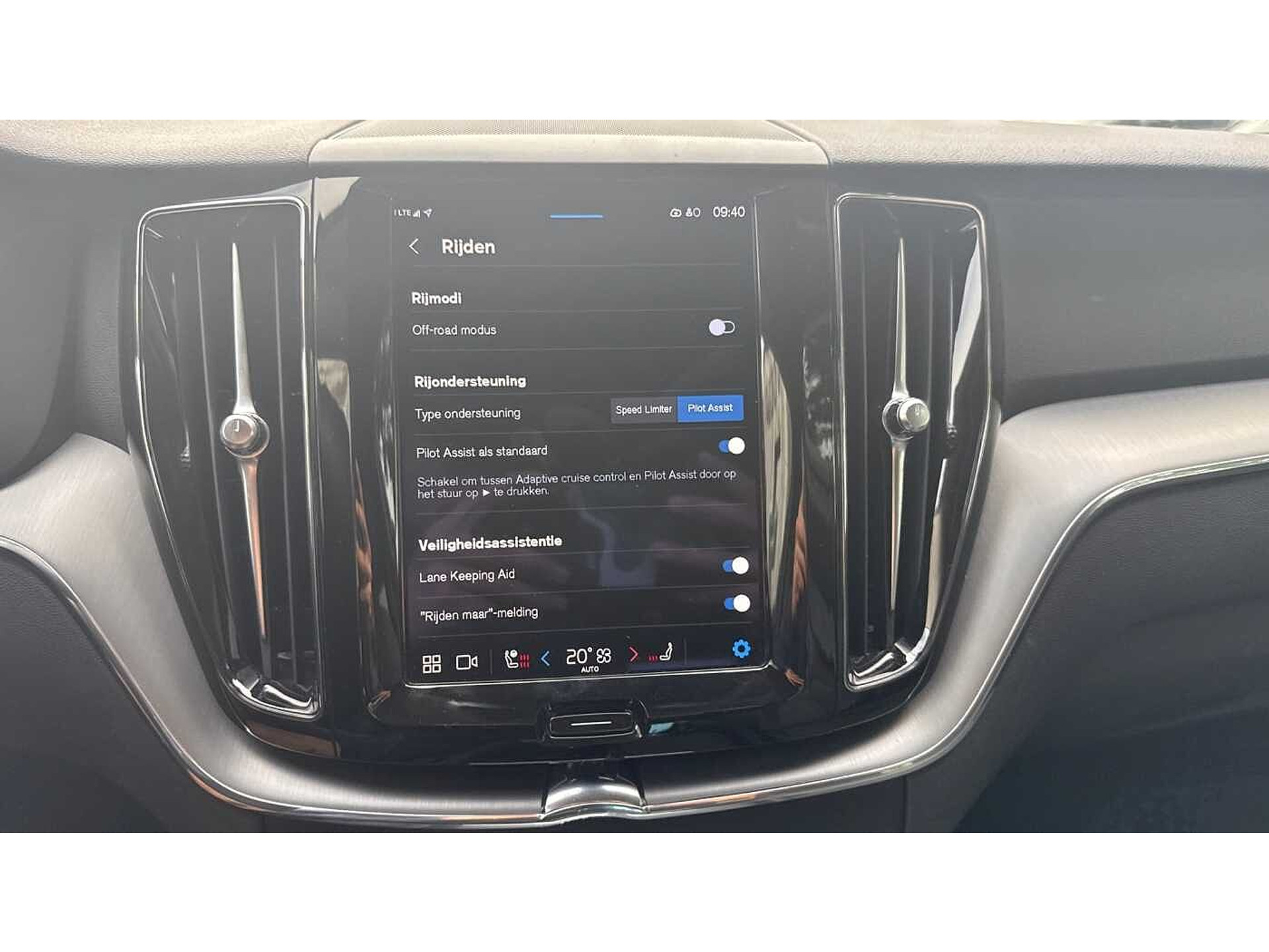 Volvo XC60 Core, B4 Mild hybrid, Benzine 48482143-15.jpg | ACB Woluwe