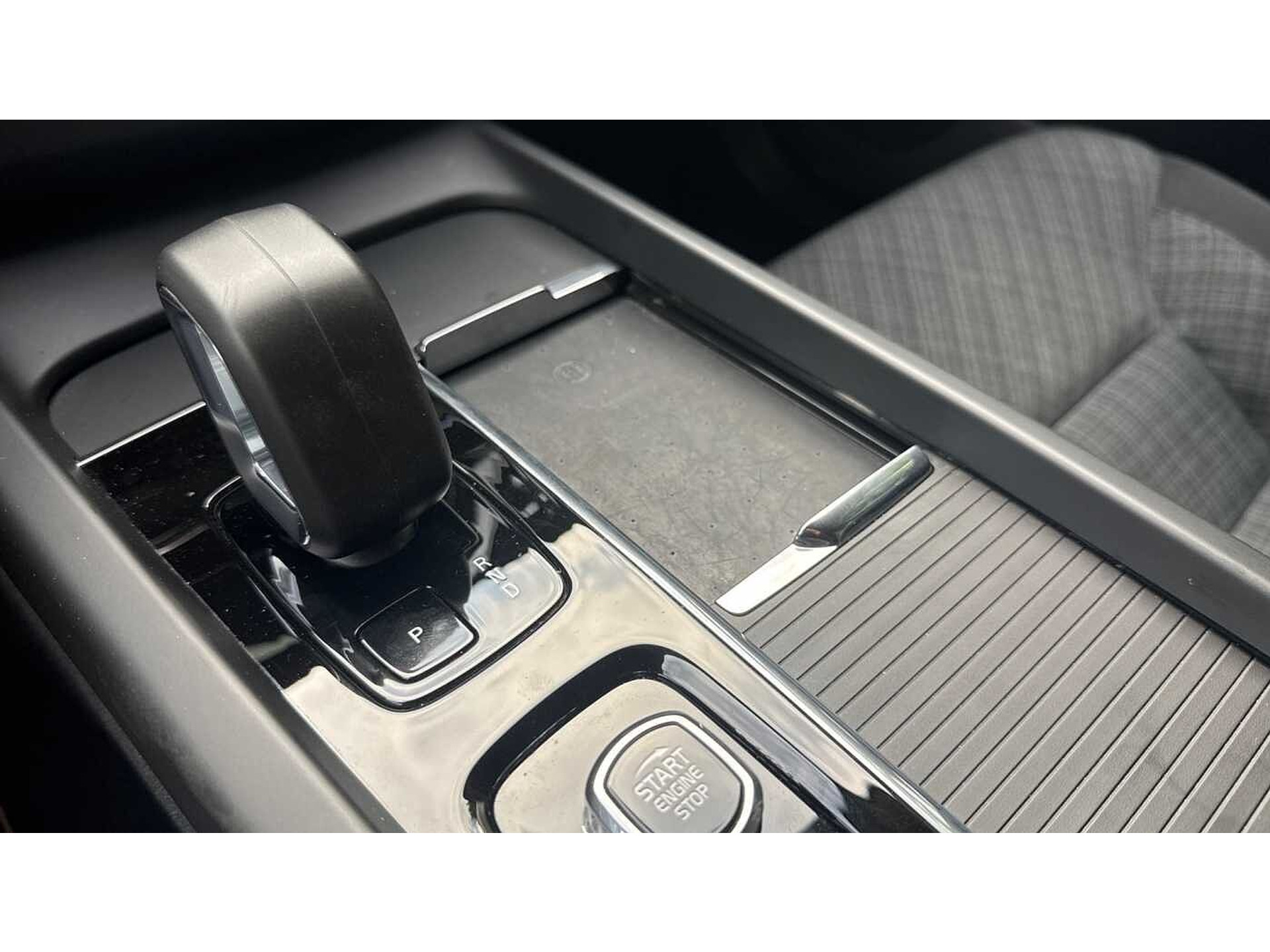 Volvo XC60 Core, B4 Mild hybrid, Benzine 48482143-19.jpg | ACB Woluwe