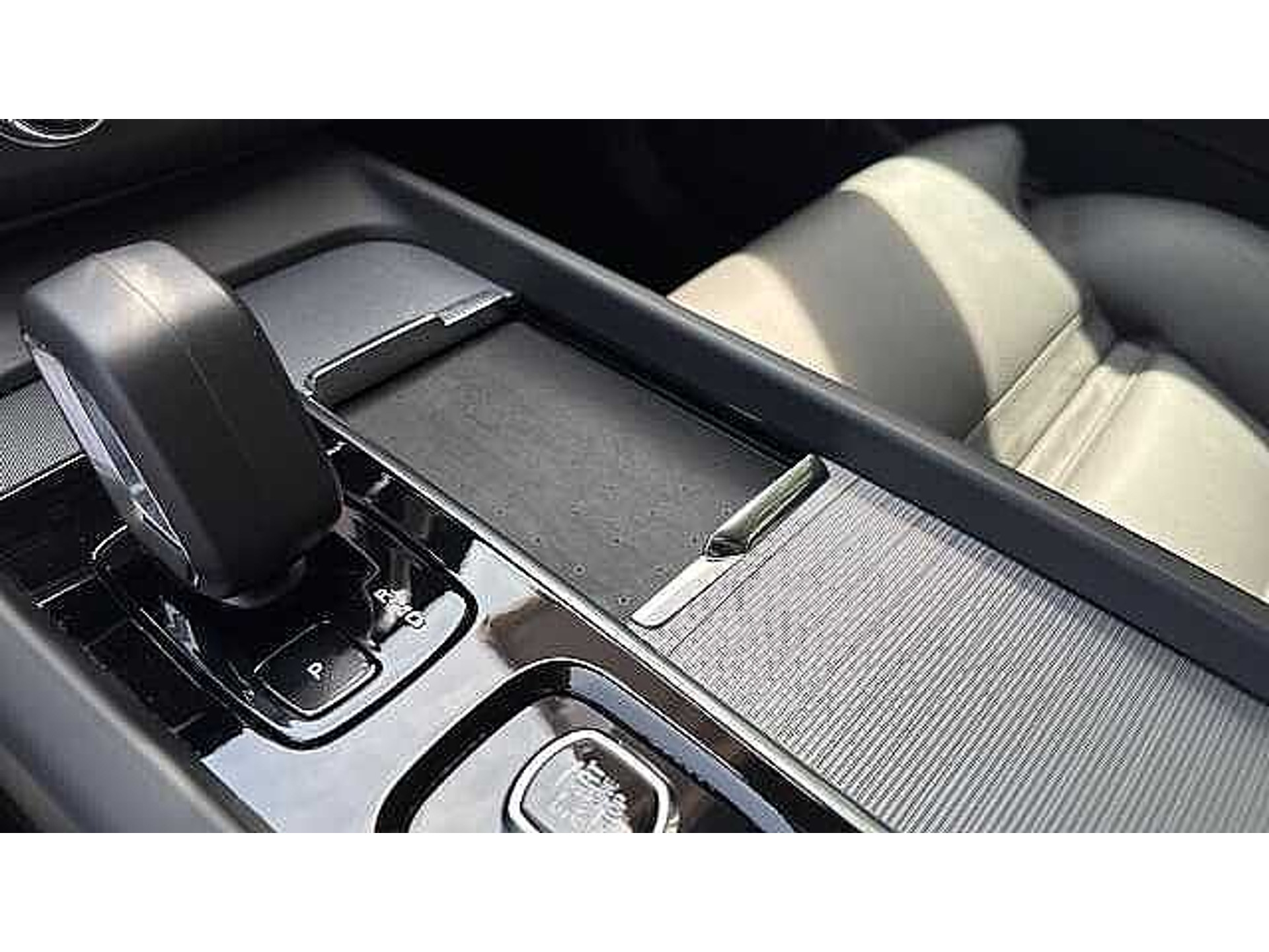 Volvo XC60 Recharge Plus Dark, T6 AWD Plug-in hybrid 48482147-20.jpg | ACB Woluwe