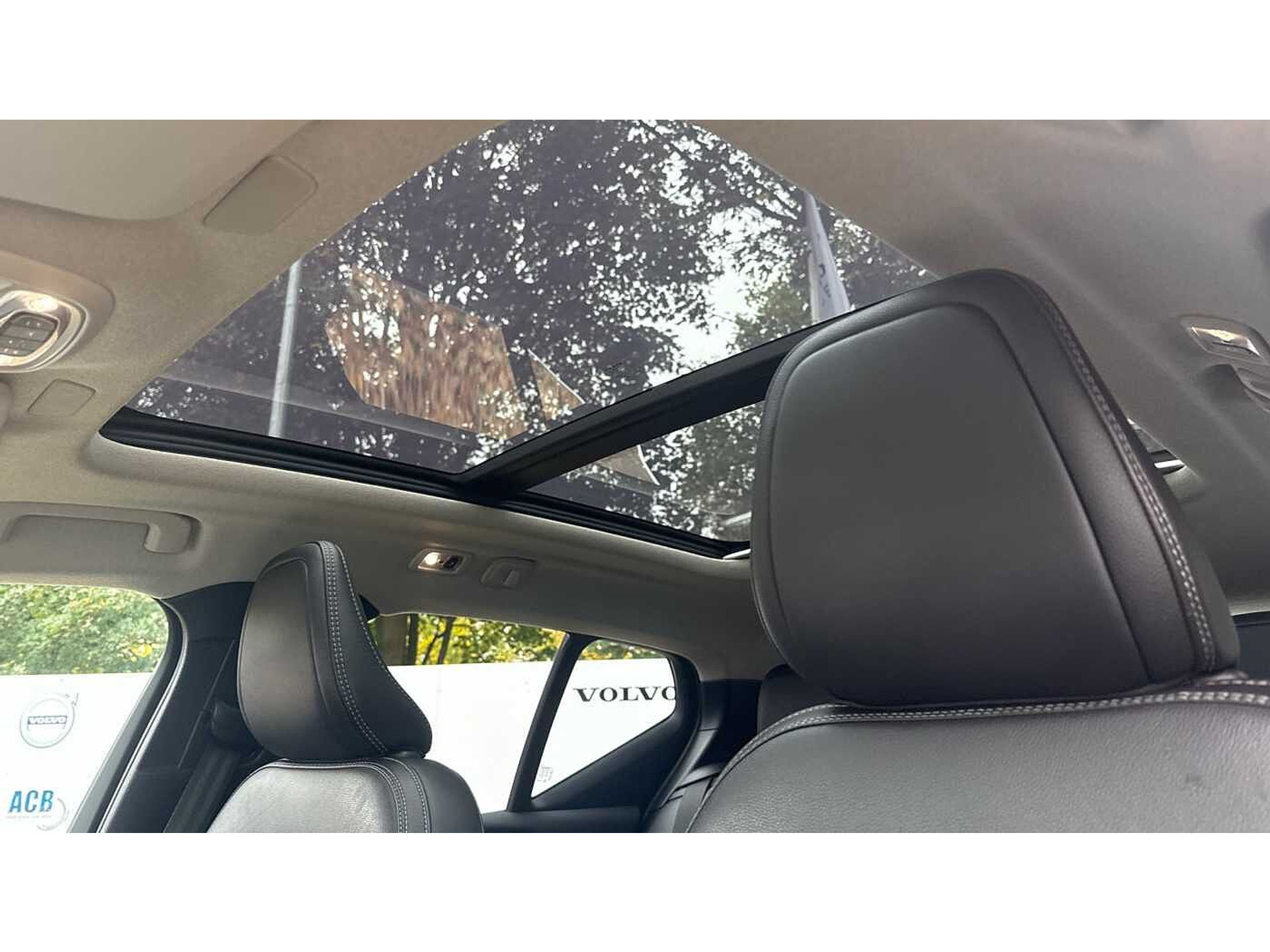 Volvo XC40 Recharge Inscription, T5 plug-in hybrid 48482149-20.jpg | ACB Woluwe