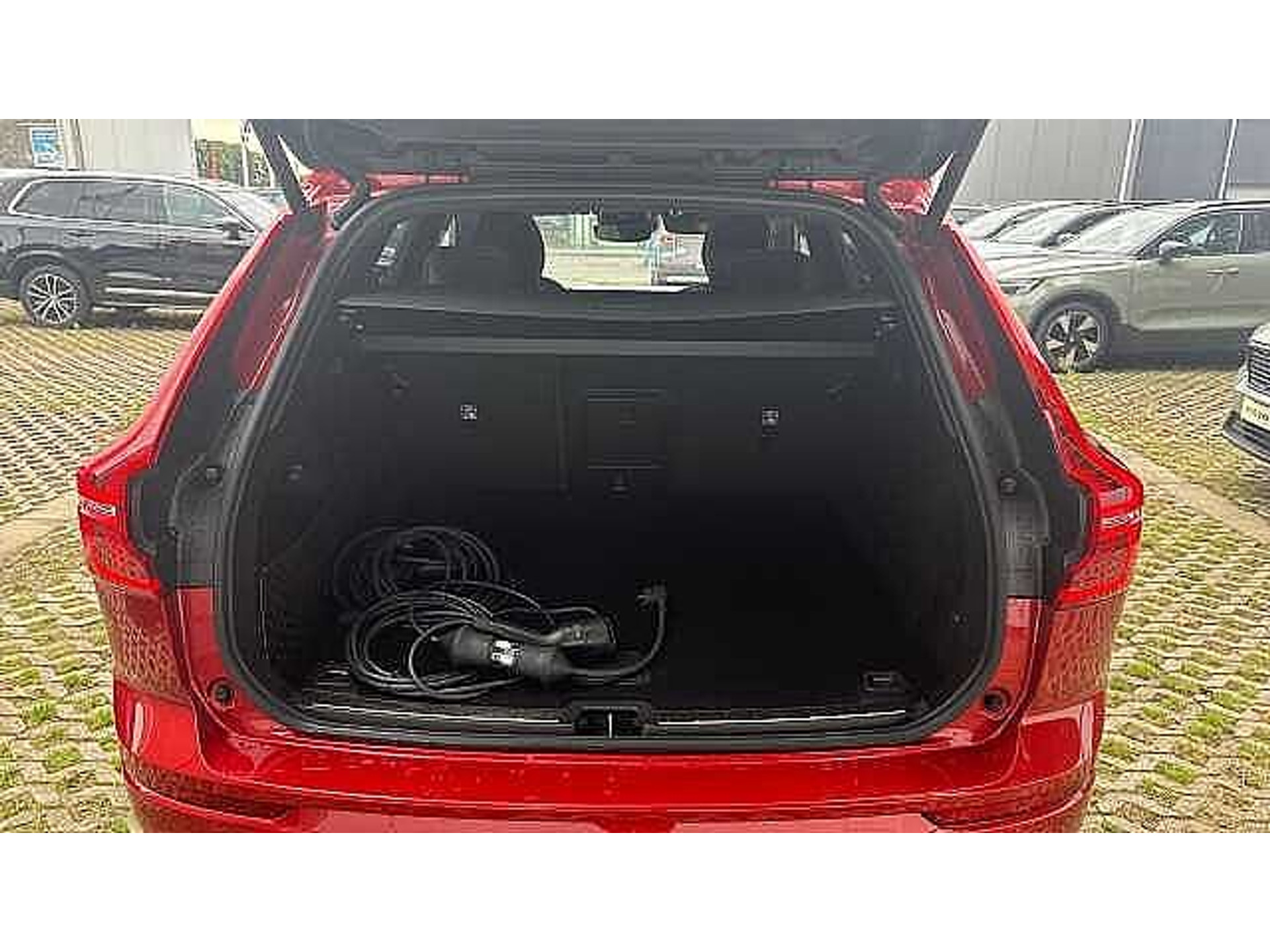 Volvo XC60 Recharge R-Design, T8 AWD Plug in hybride 48482156-10.jpg | ACB Woluwe