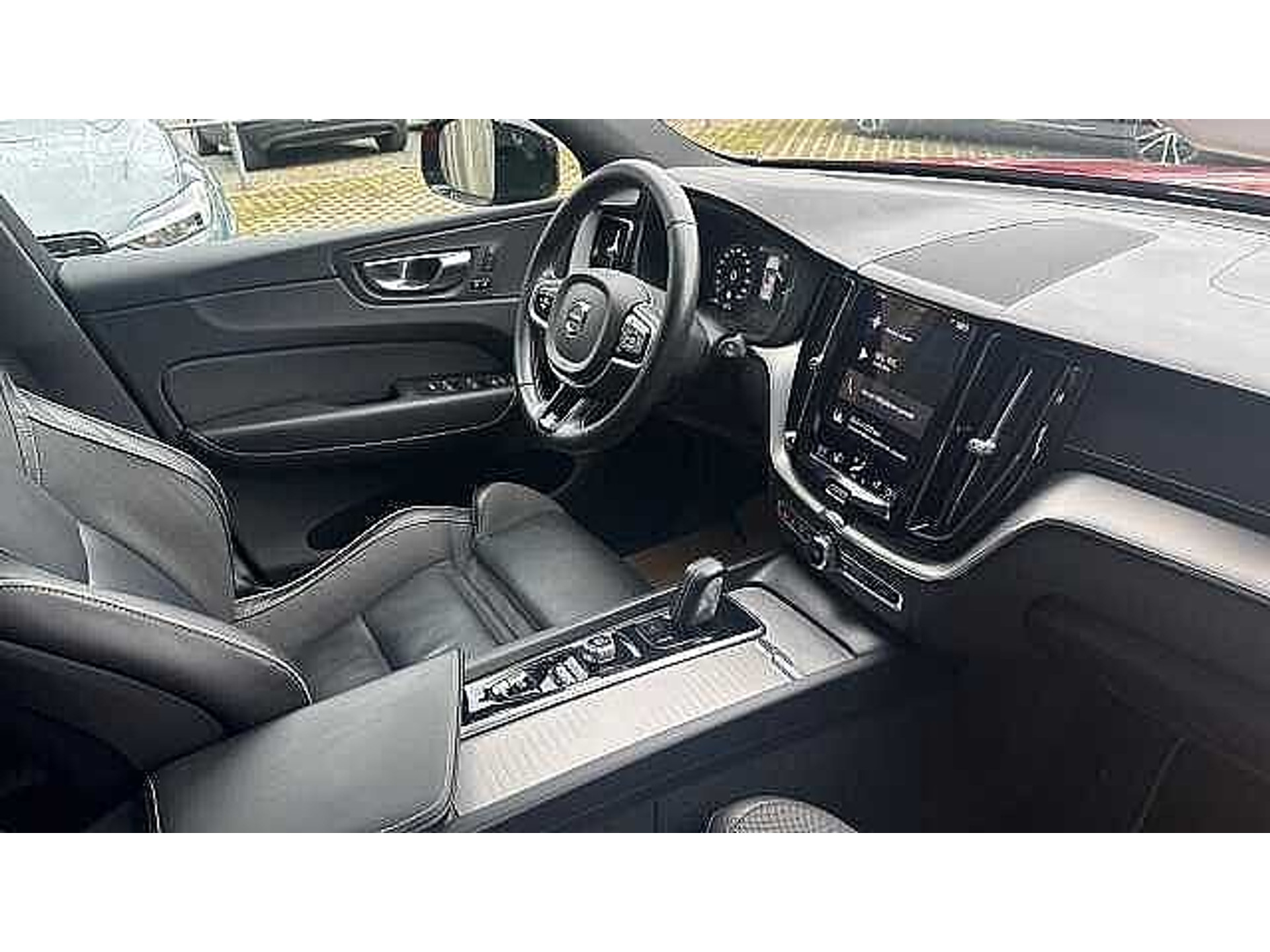 Volvo XC60 Recharge R-Design, T8 AWD Plug in hybride 48482156-7.jpg | ACB Woluwe