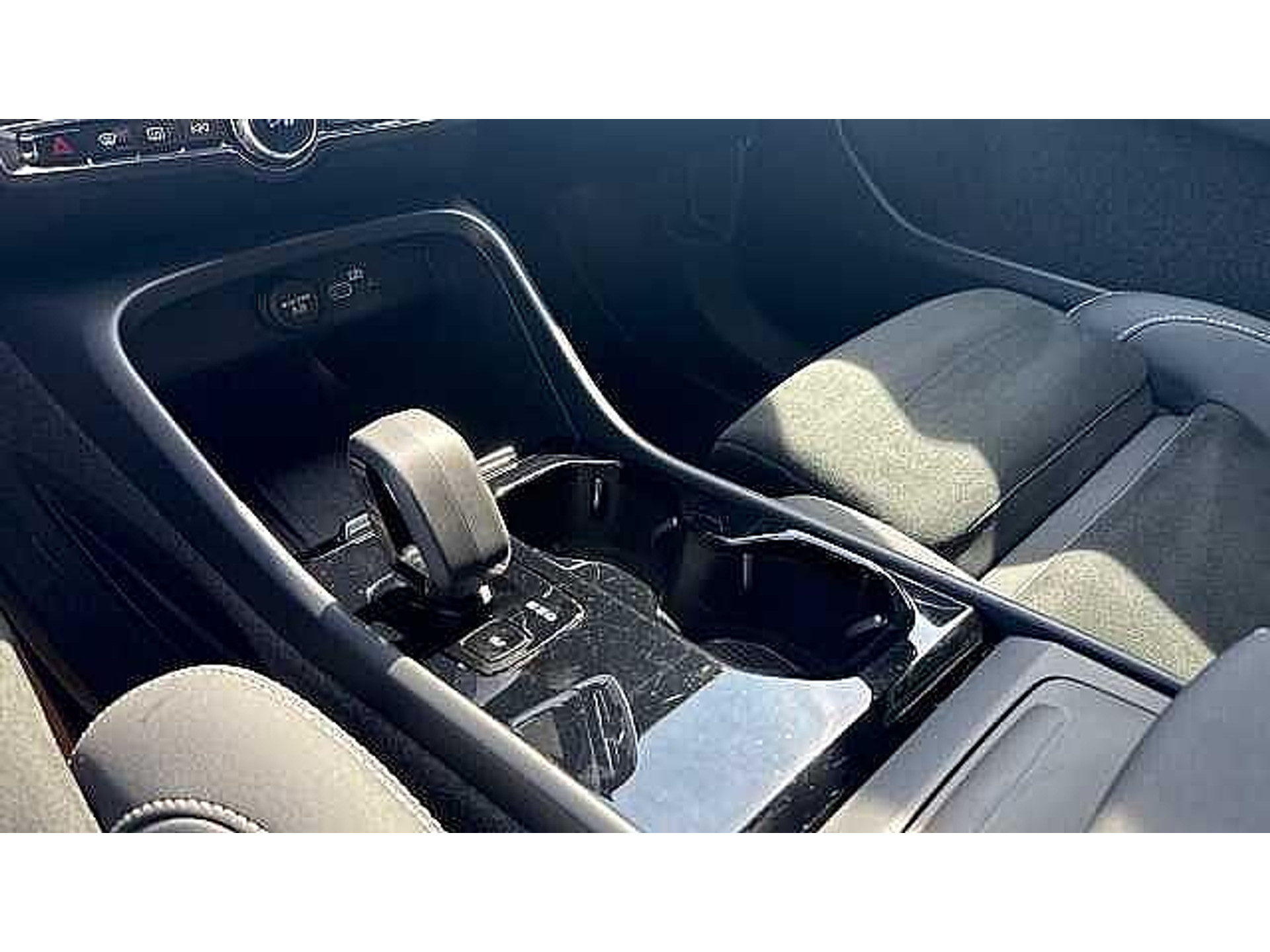 Volvo C40 Recharge Ultimate, Single Motor Extended Range, Elektrisch 48482157-19.jpg | ACB Woluwe