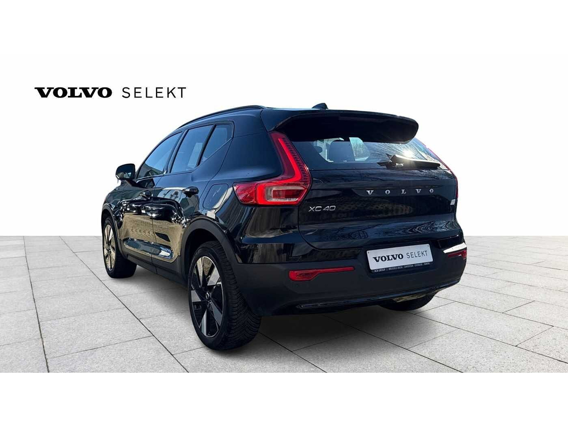 Volvo XC40 Recharge Core, Single Motor Extended Range 48485182-1.jpg | ACB Woluwe