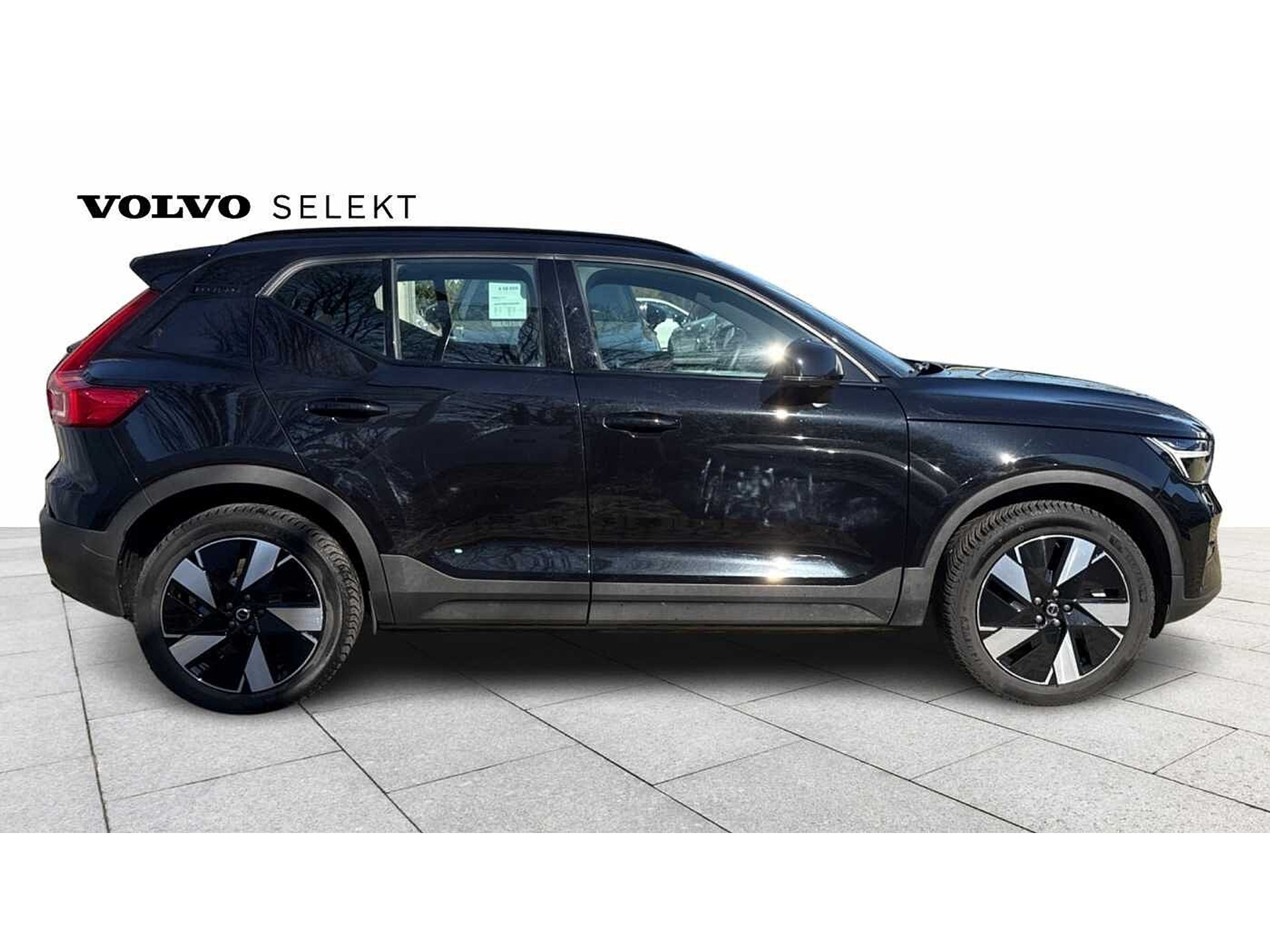 Volvo XC40 Recharge Core, Single Motor Extended Range 48485182-4.jpg | ACB Woluwe