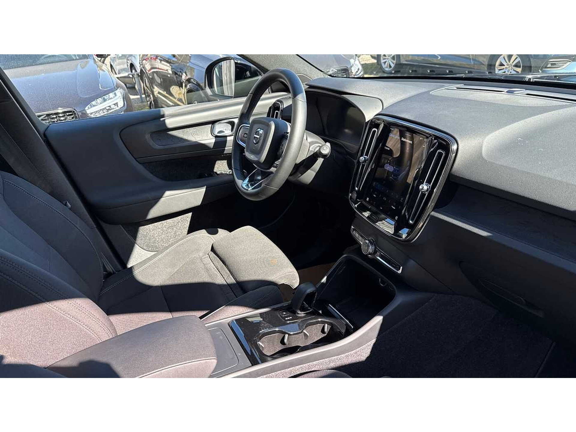 Volvo XC40 Recharge Core, Single Motor Extended Range 48485182-7.jpg | ACB Woluwe