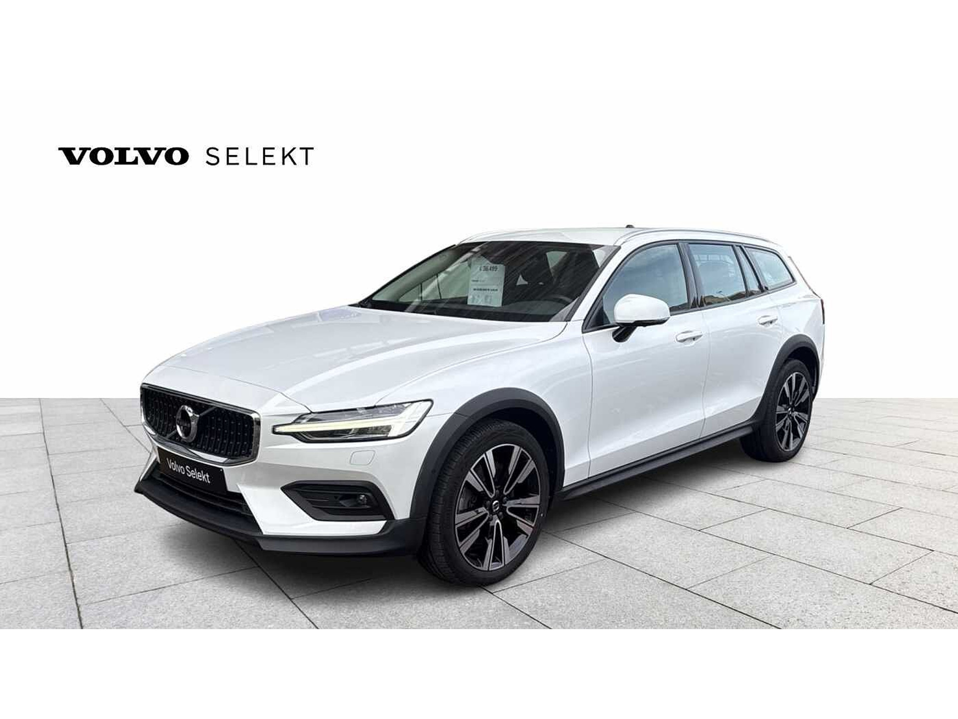 Volvo V60 Cross Country Pro , B4 AWD mild hybrid 48533053-0.jpg | ACB Woluwe