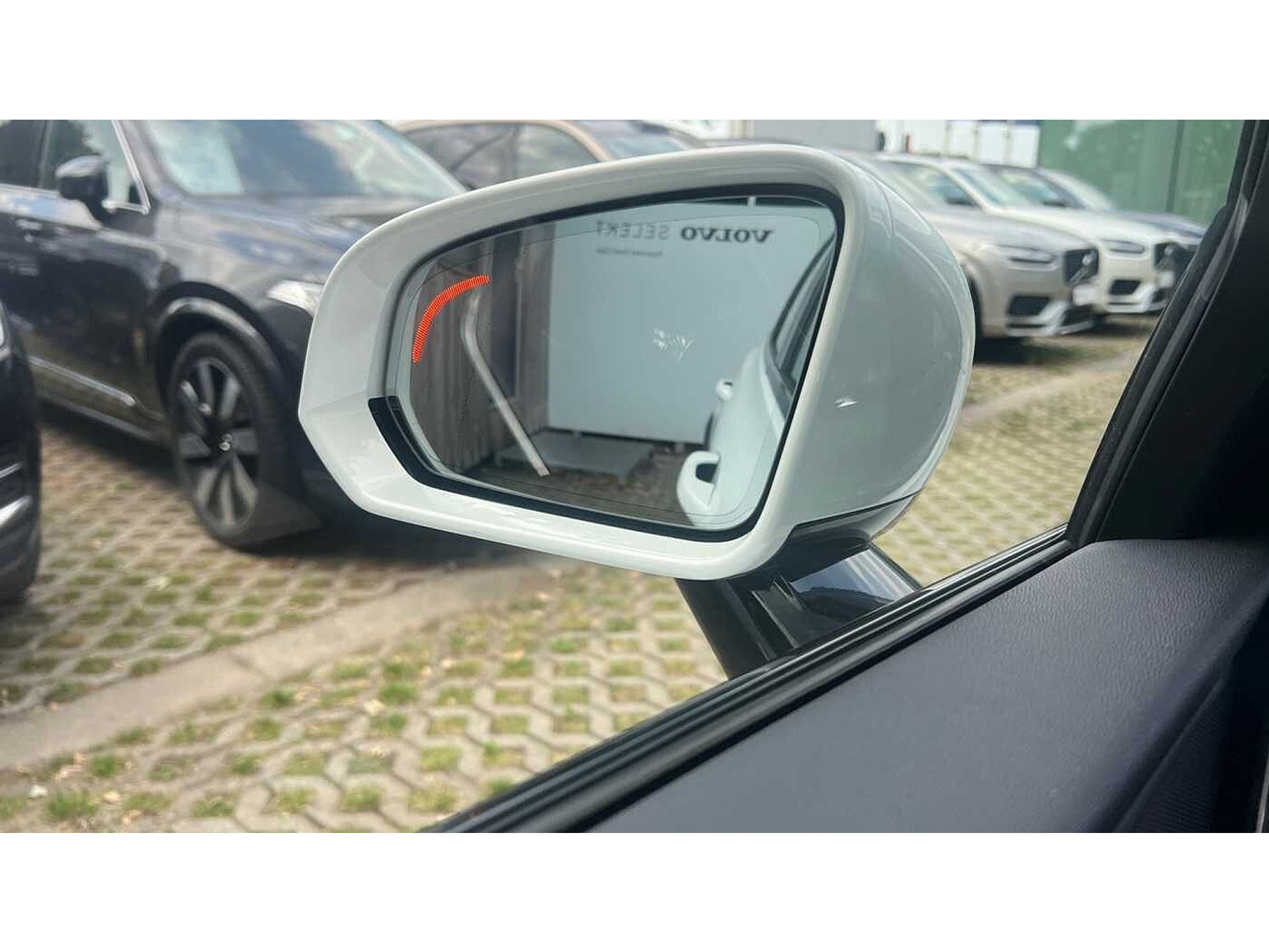 Volvo V60 Cross Country Pro , B4 AWD mild hybrid 48533053-17.jpg | ACB Woluwe