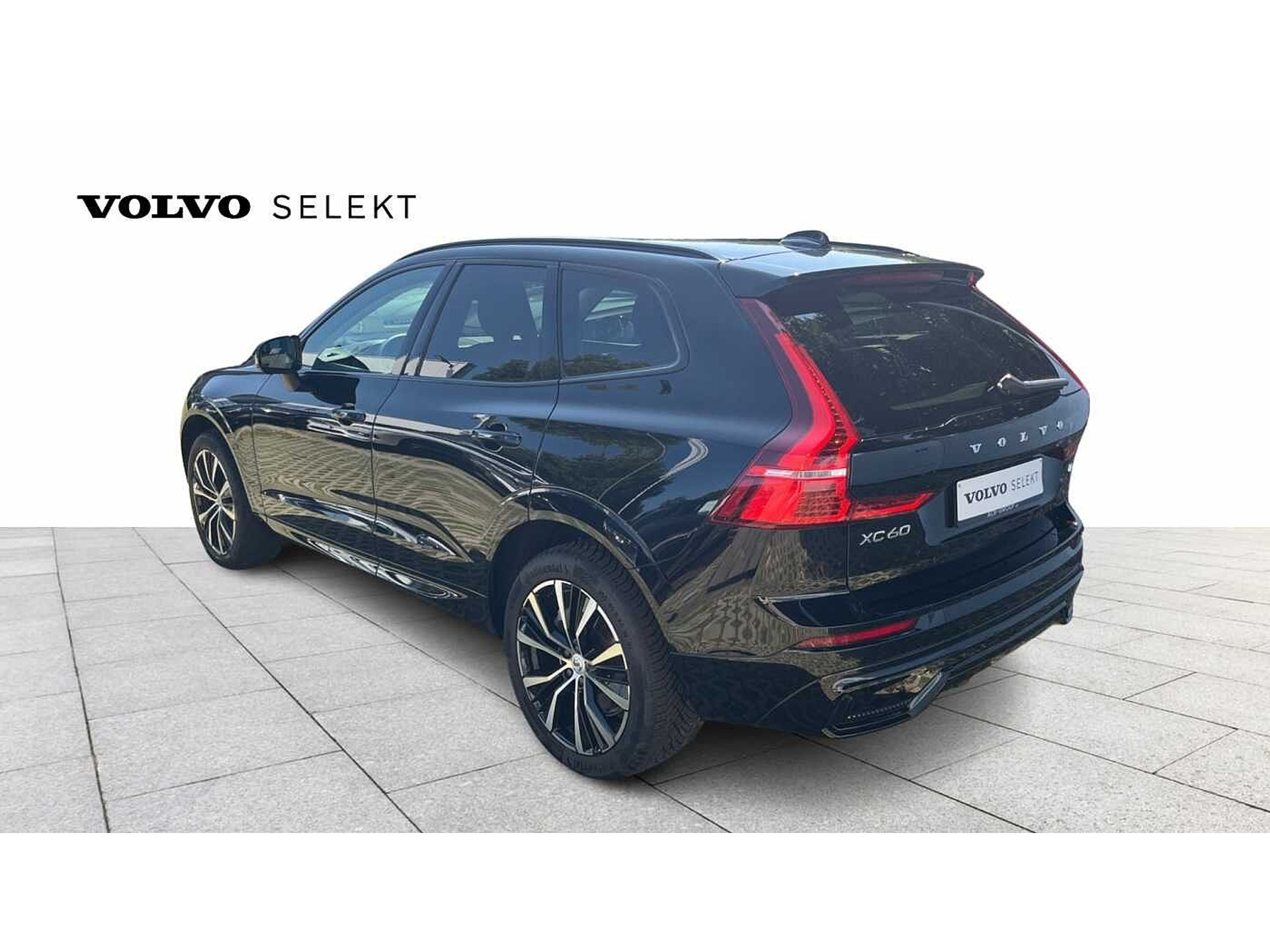Volvo XC60 B4 Mild Hybrid, Plus Dark 48533055-1.jpg | ACB Woluwe