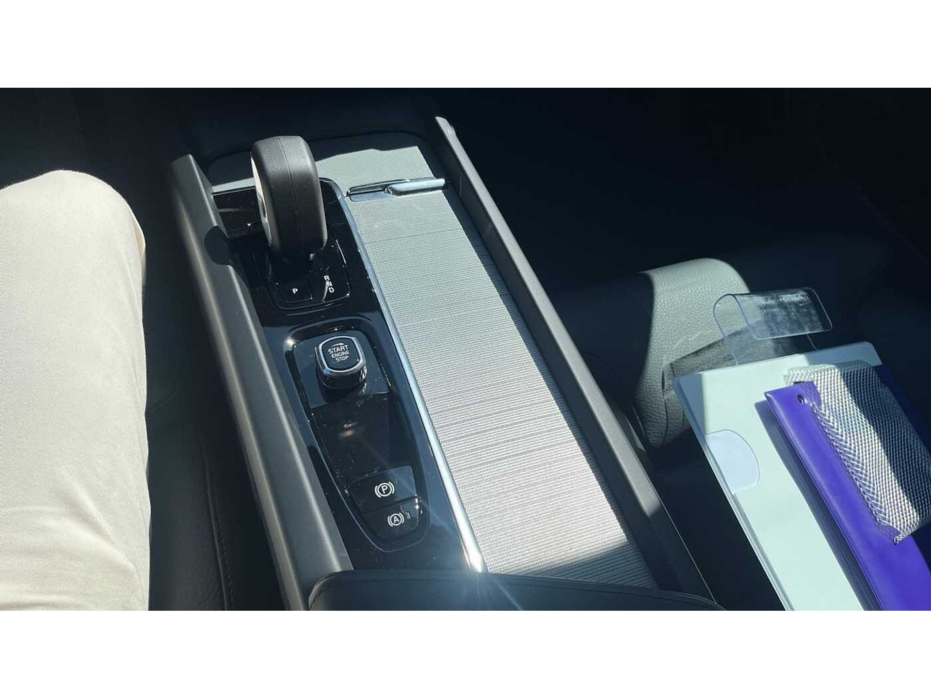 Volvo XC60 B4 Mild Hybrid, Plus Dark 48533055-19.jpg | ACB Woluwe