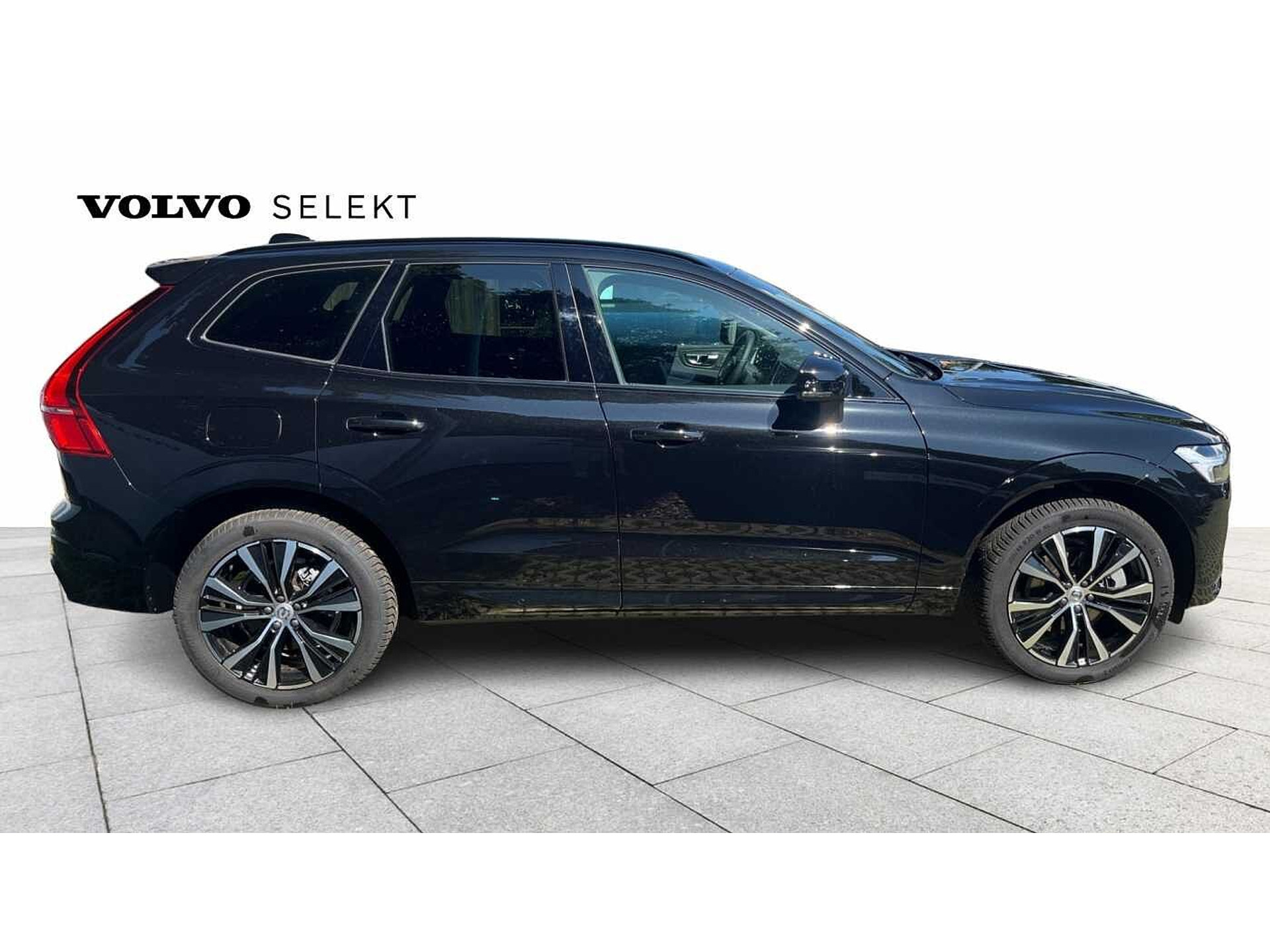 Volvo XC60 B4 Mild Hybrid, Plus Dark 48533055-4.jpg | ACB Woluwe