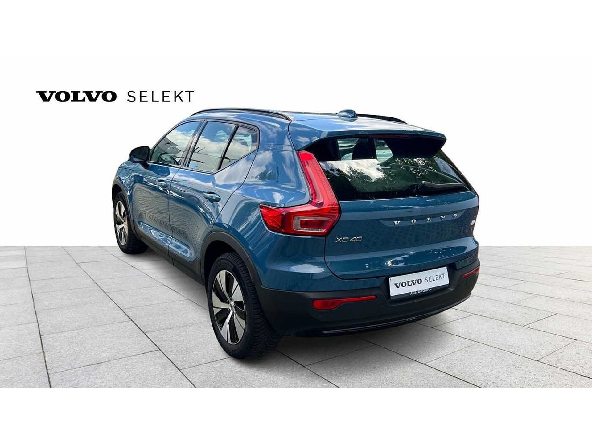 Volvo XC40 Recharge Plus Dark, T4 plug-in hybrid 48533056-1.jpg | ACB Woluwe