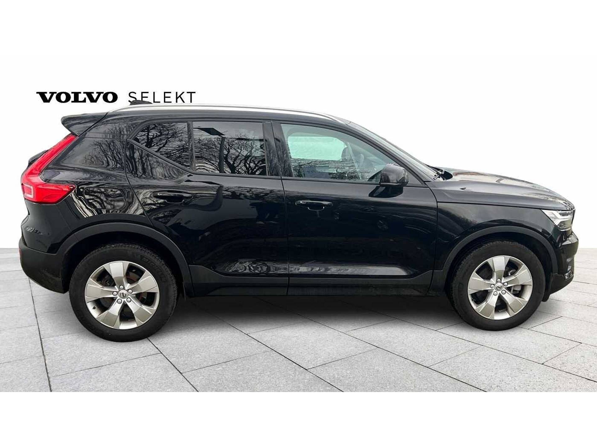 Volvo XC40 Momentum Pro, B4 mildhybrid 48533057-4.jpg | ACB Woluwe