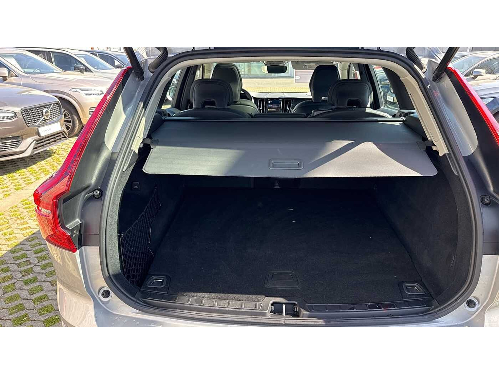 Volvo XC60 Recharge Core, T6 AWD Plug-in hybrid 48533059-10.jpg | ACB Woluwe