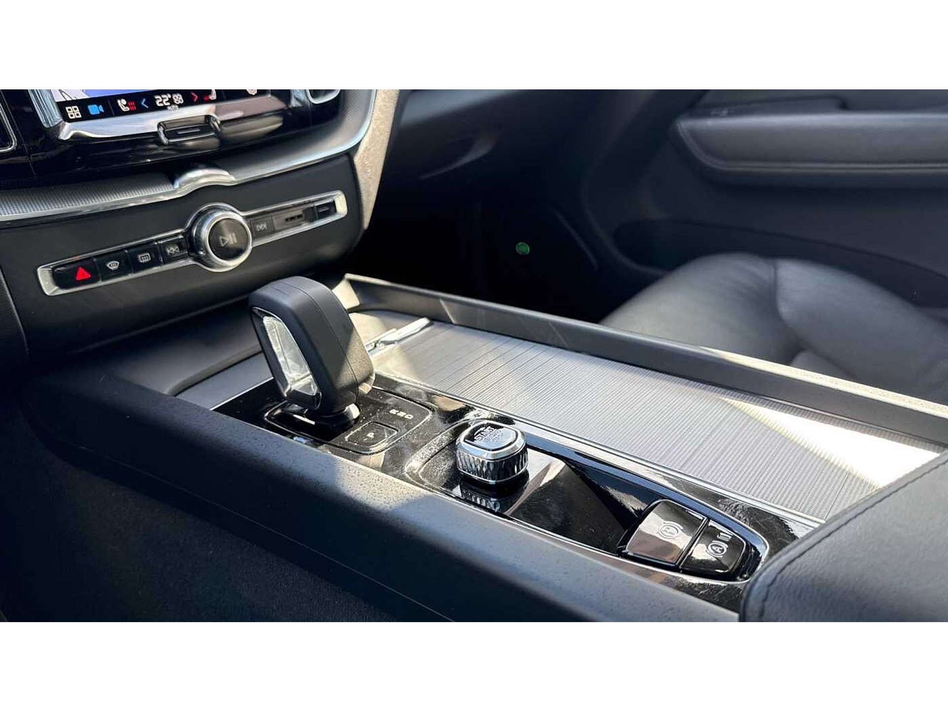 Volvo XC60 Recharge Core, T6 AWD Plug-in hybrid 48533059-17.jpg | ACB Woluwe